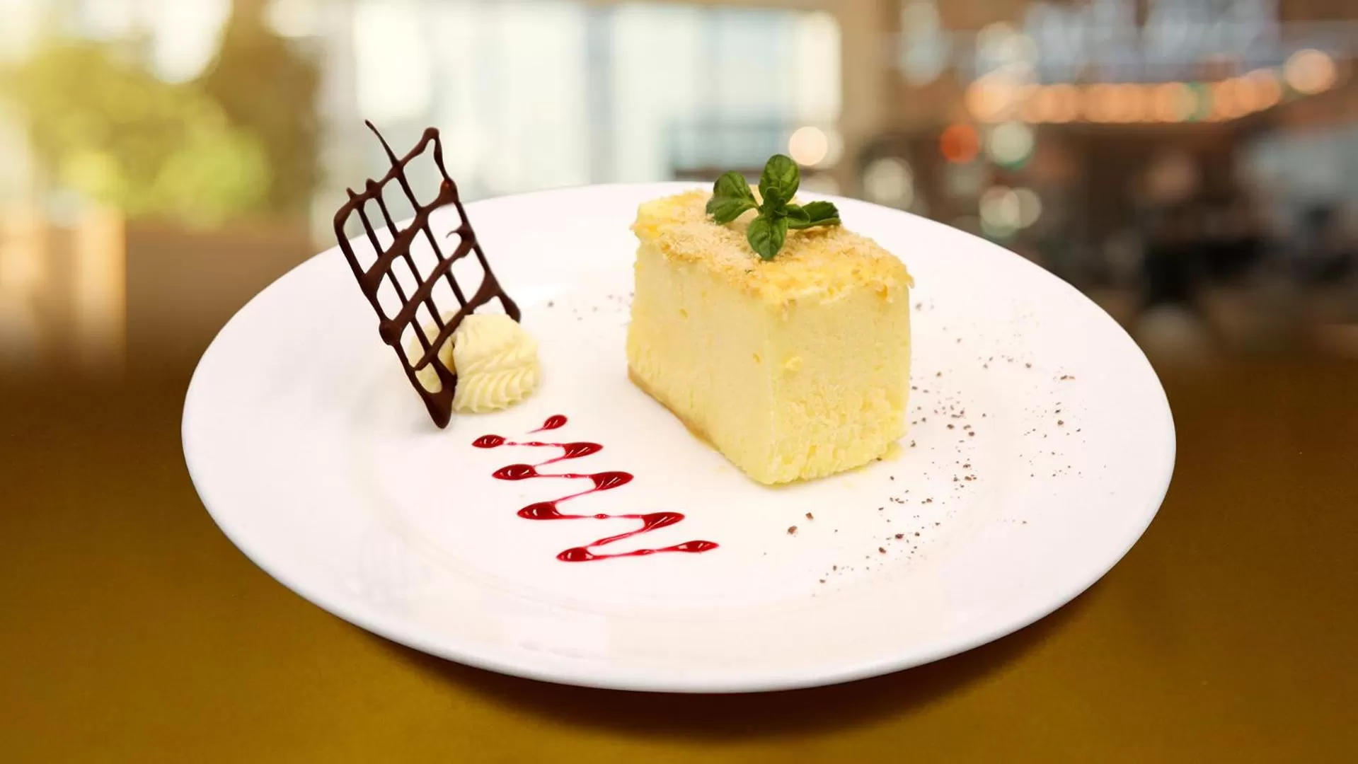 Restaurant/places to eat in Hotel Florida