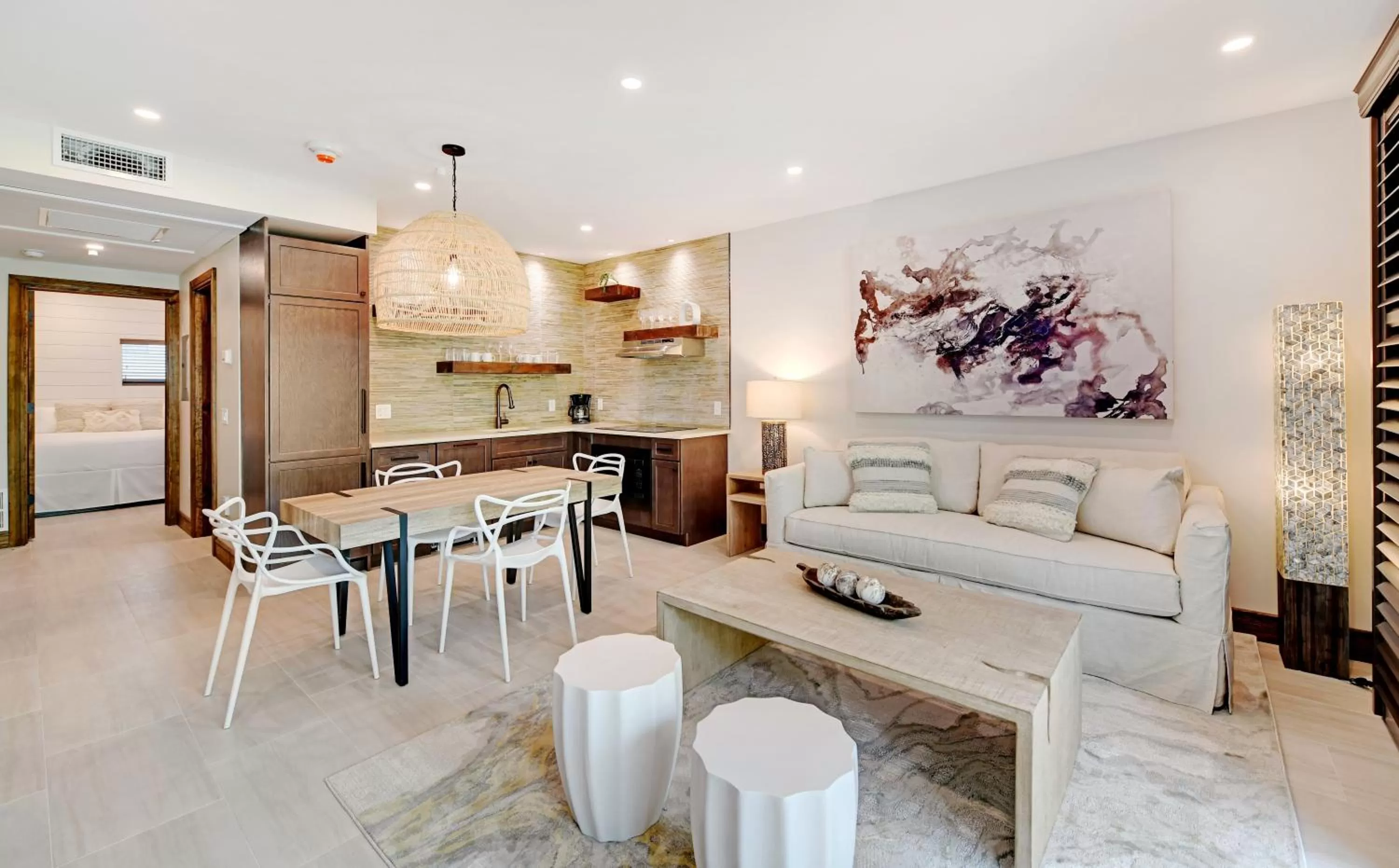 Dining area in Bali Hai Beachfront Resort and Spa