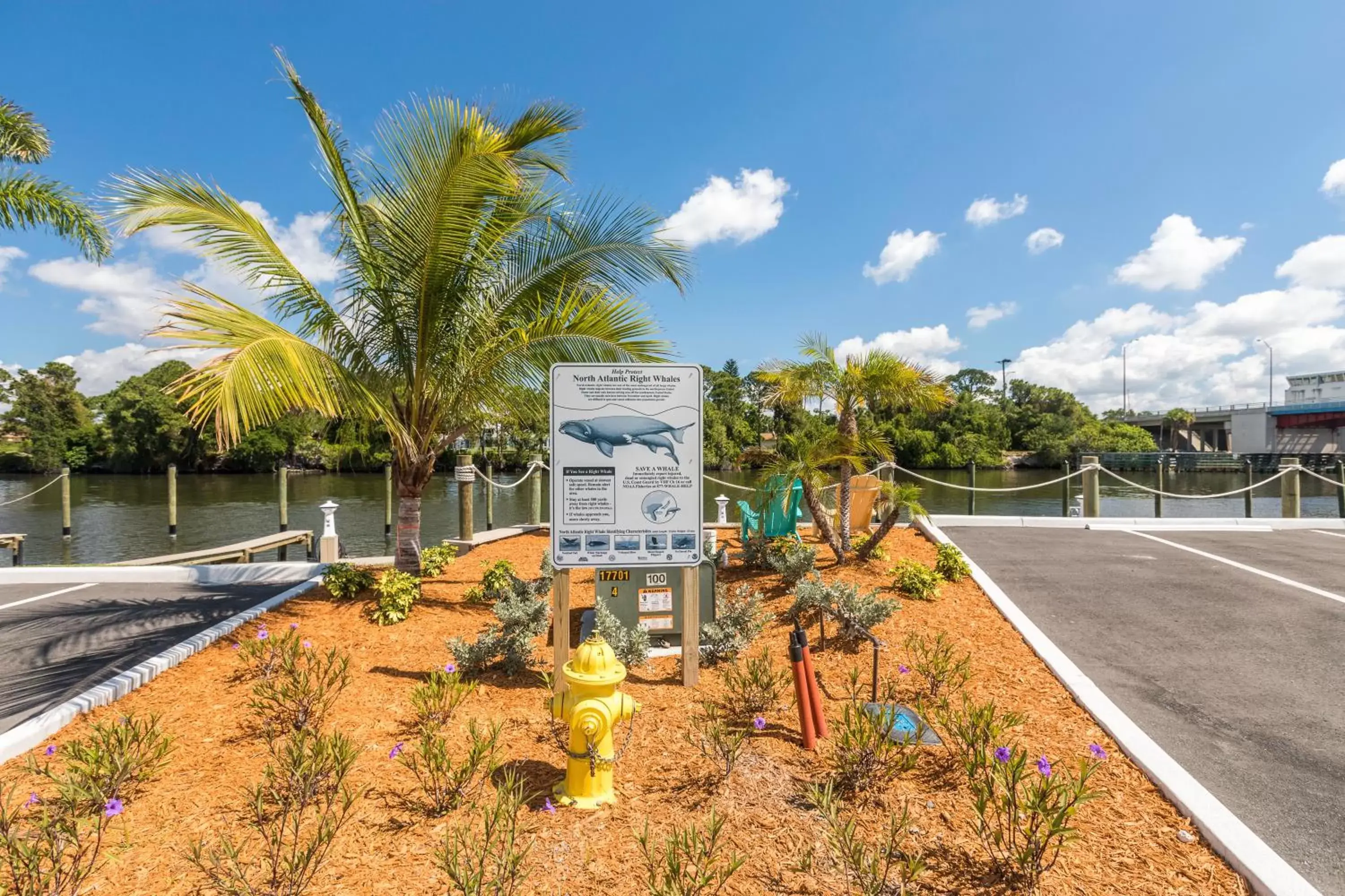 Property building in Cape Crossing Resort & Marina Property building in Cape Crossing Resort & Marina