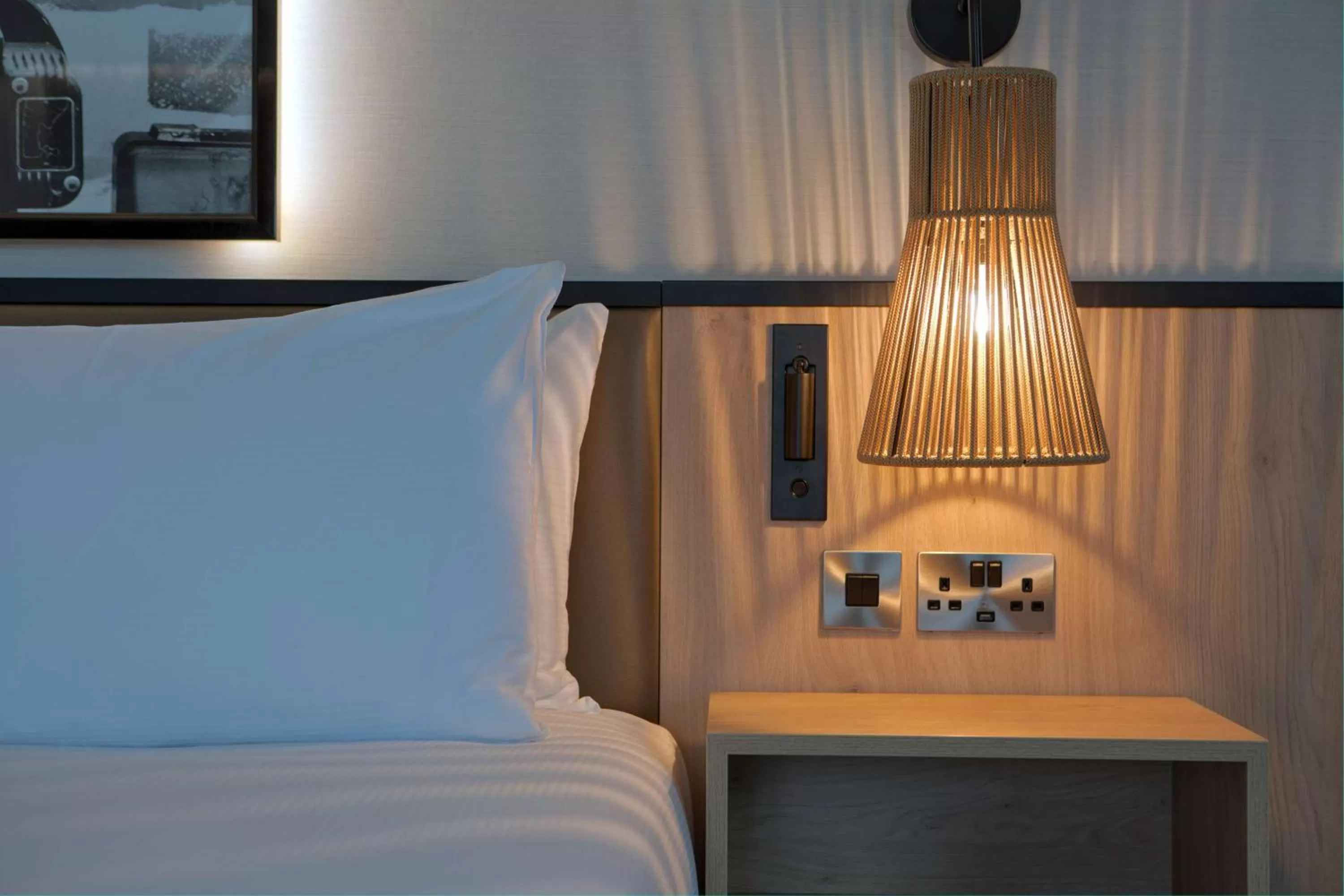 Bed in DoubleTree by Hilton London Elstree