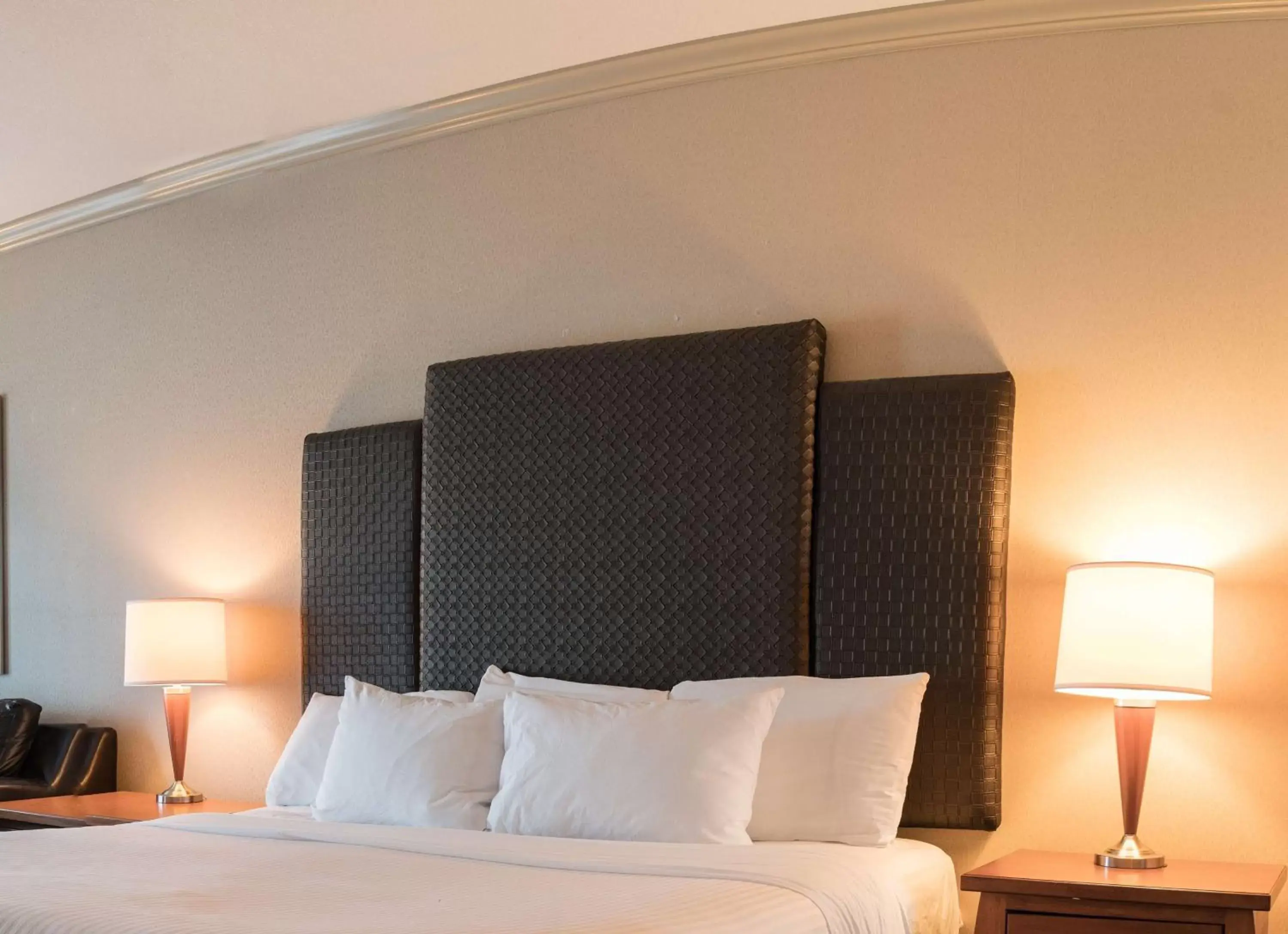 Bed in Prestige Harbourfront Resort, WorldHotels Luxury
