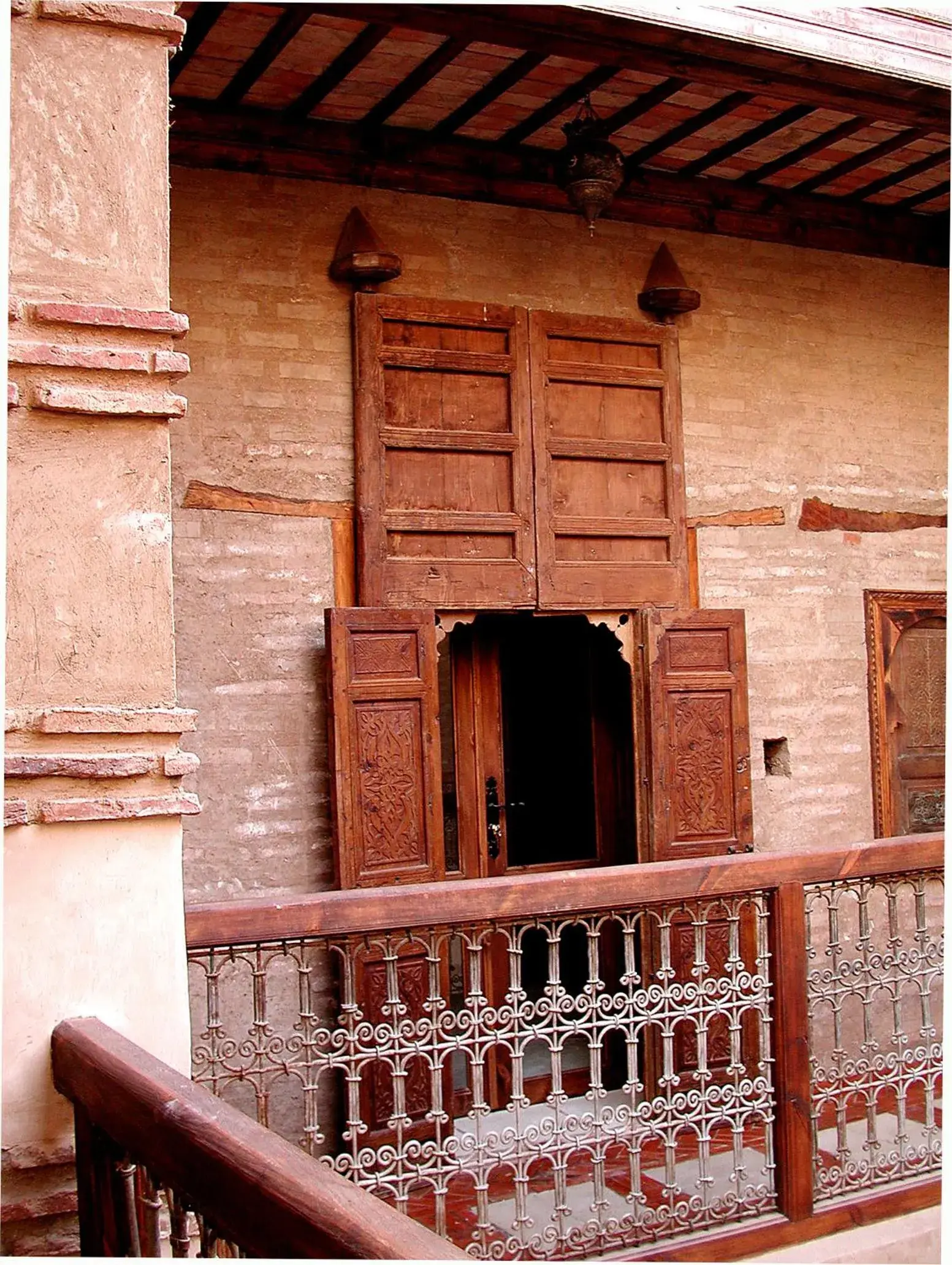 Decorative detail in Riad Aladdin