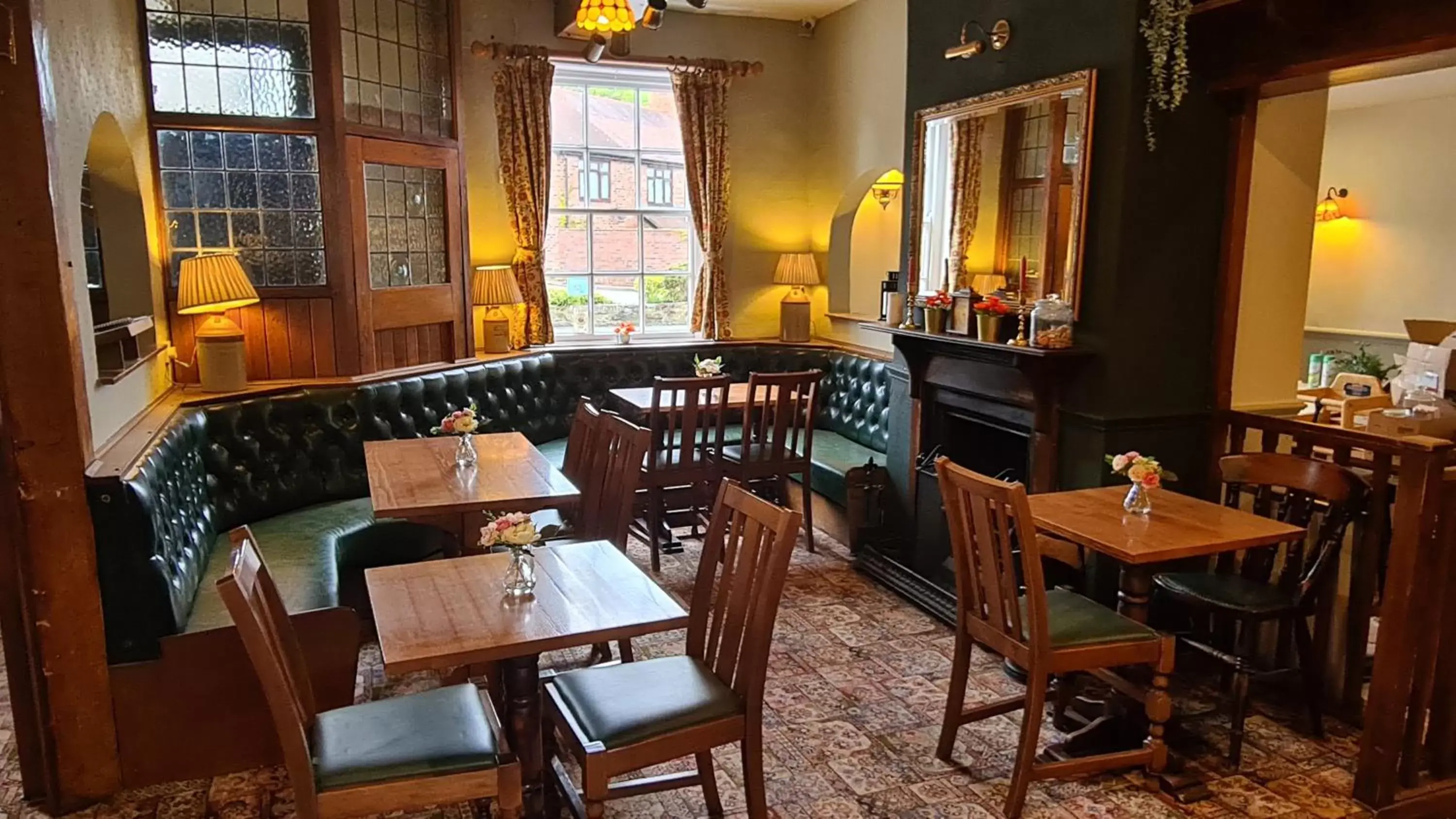 Living room, Restaurant/Places to Eat in The Foresters Arms