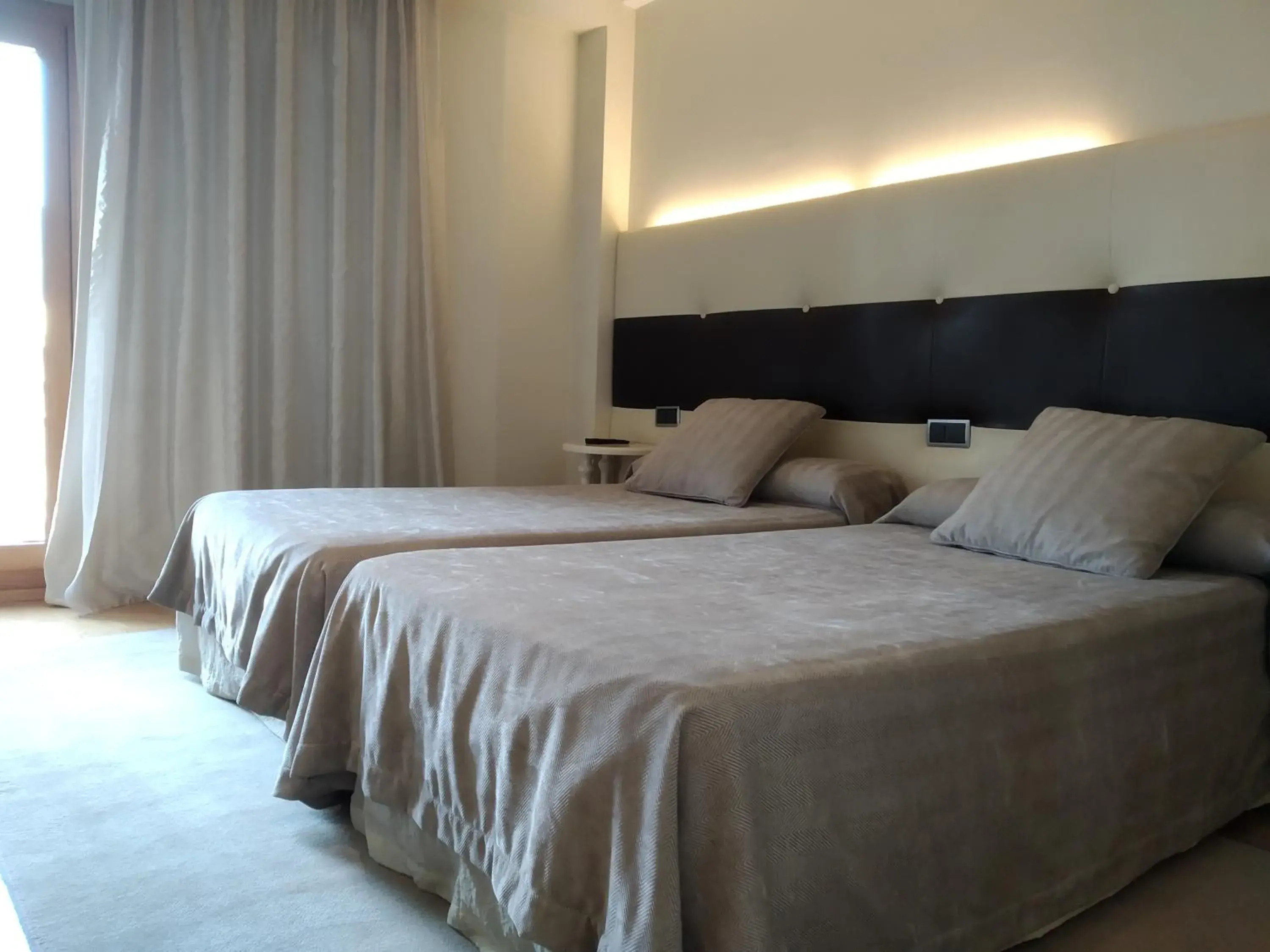 Bed in Hotel Campoamor