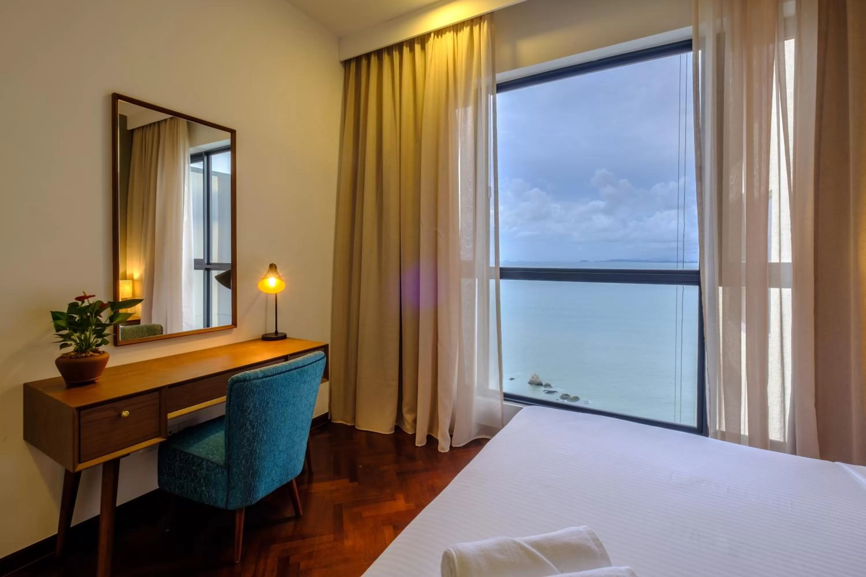 Bedroom, Bed in Tanjung Point Residences