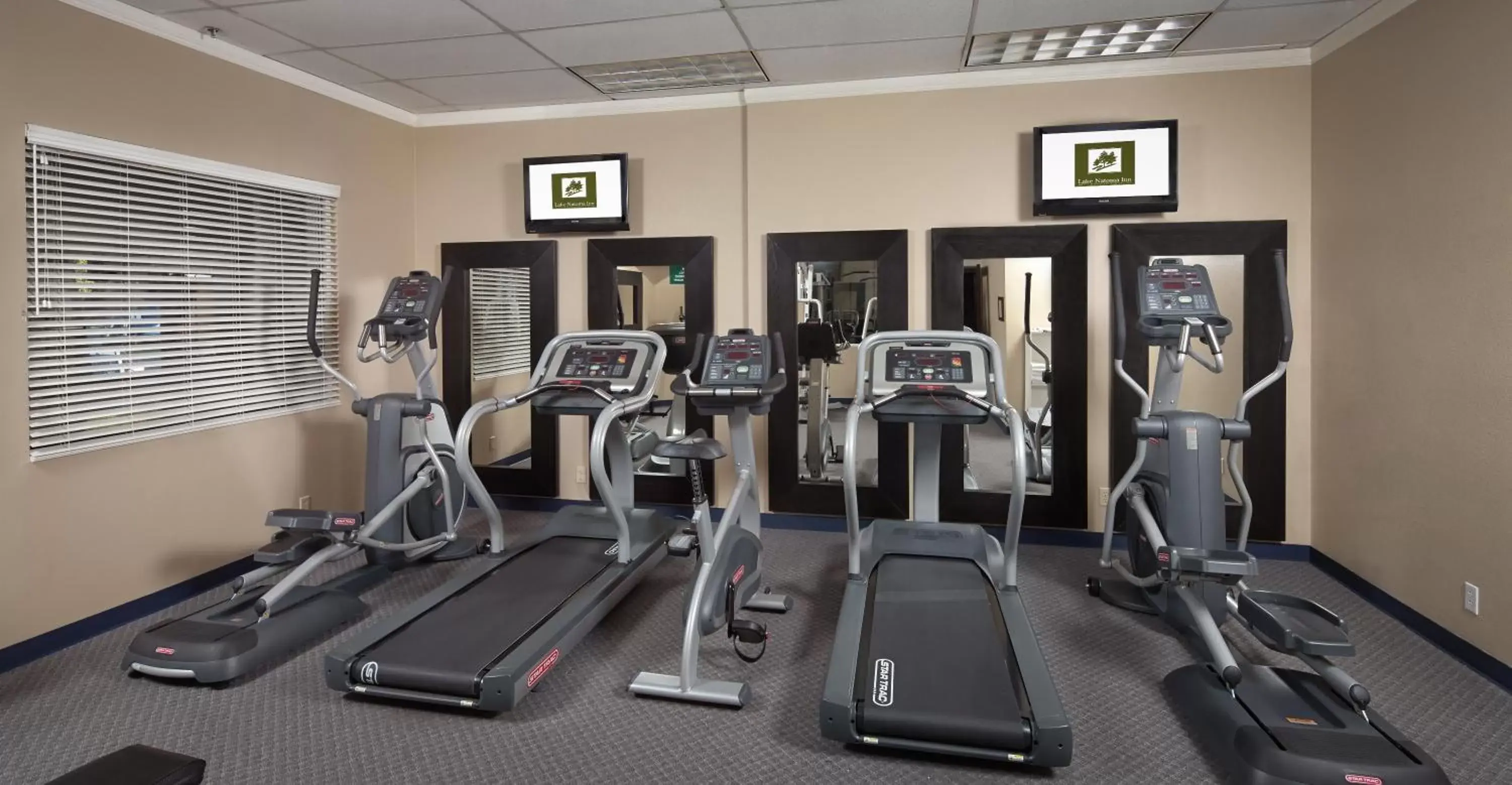 Fitness centre/facilities, Fitness Center/Facilities in Lake Natoma Inn