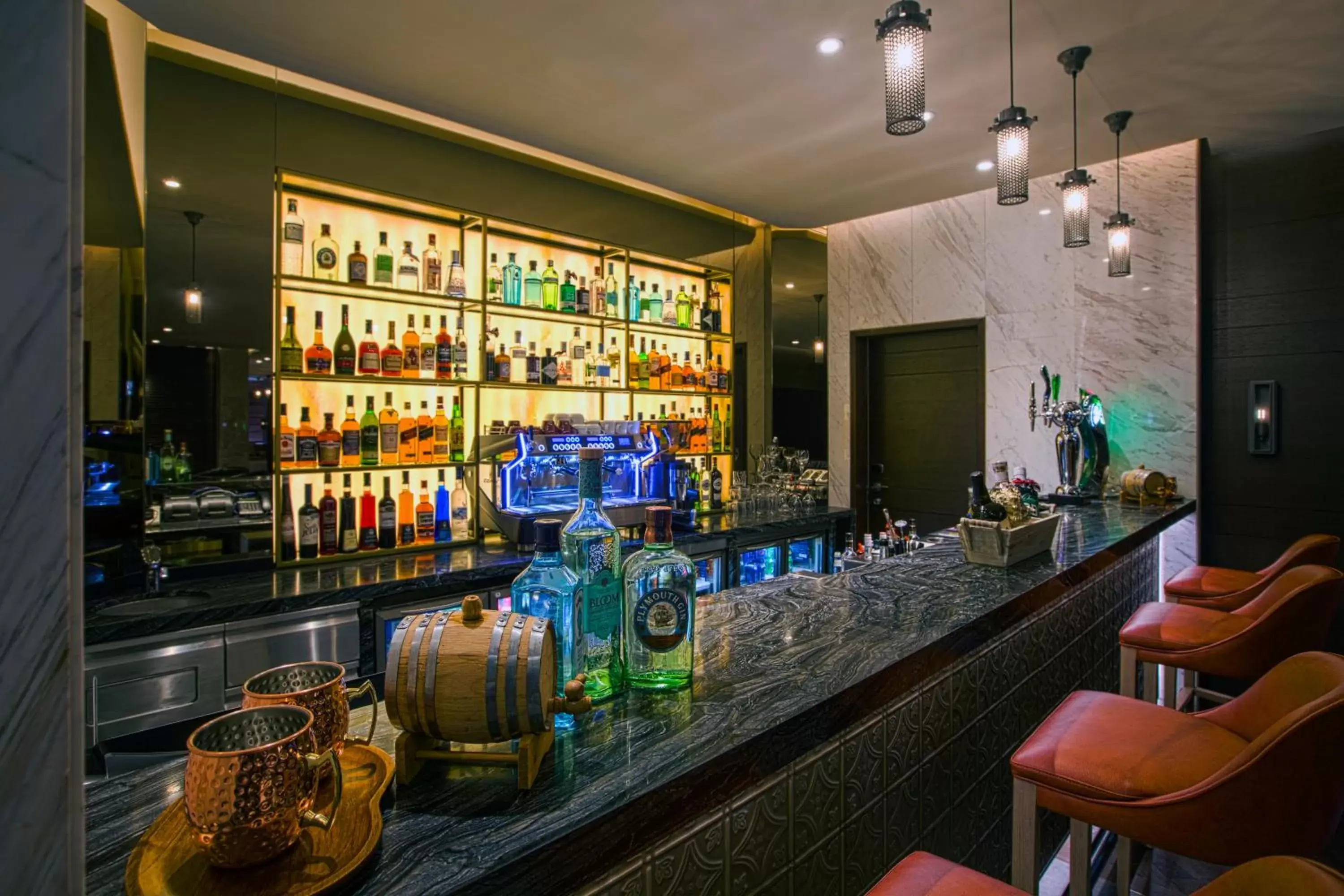 Lounge or bar in Grayton Hotel by Blazon Hotels