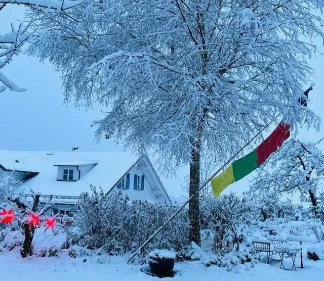 Property building in Bed and Breakfast Bavaria München