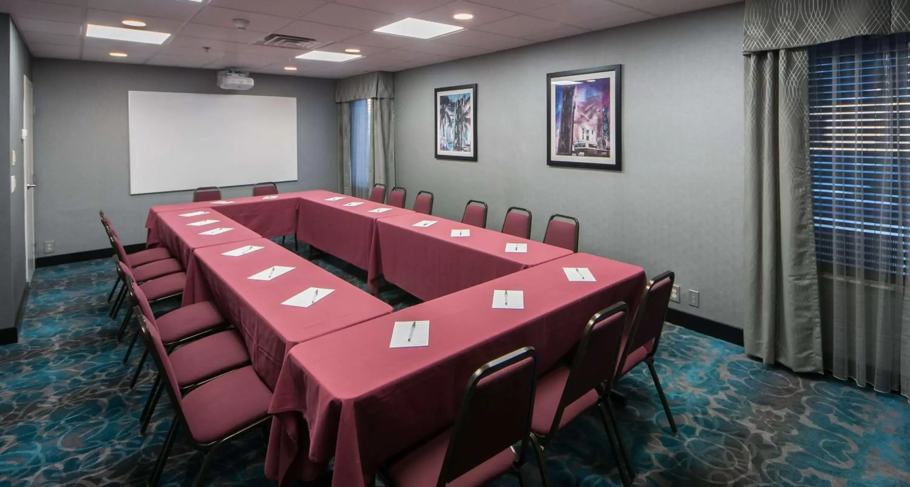 Meeting/conference room in Hampton Inn Lakeland