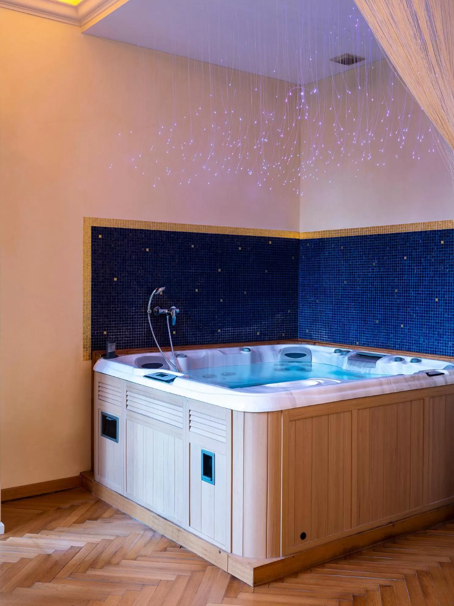 Hot Tub in Parco Termale di Villa Dei Cedri