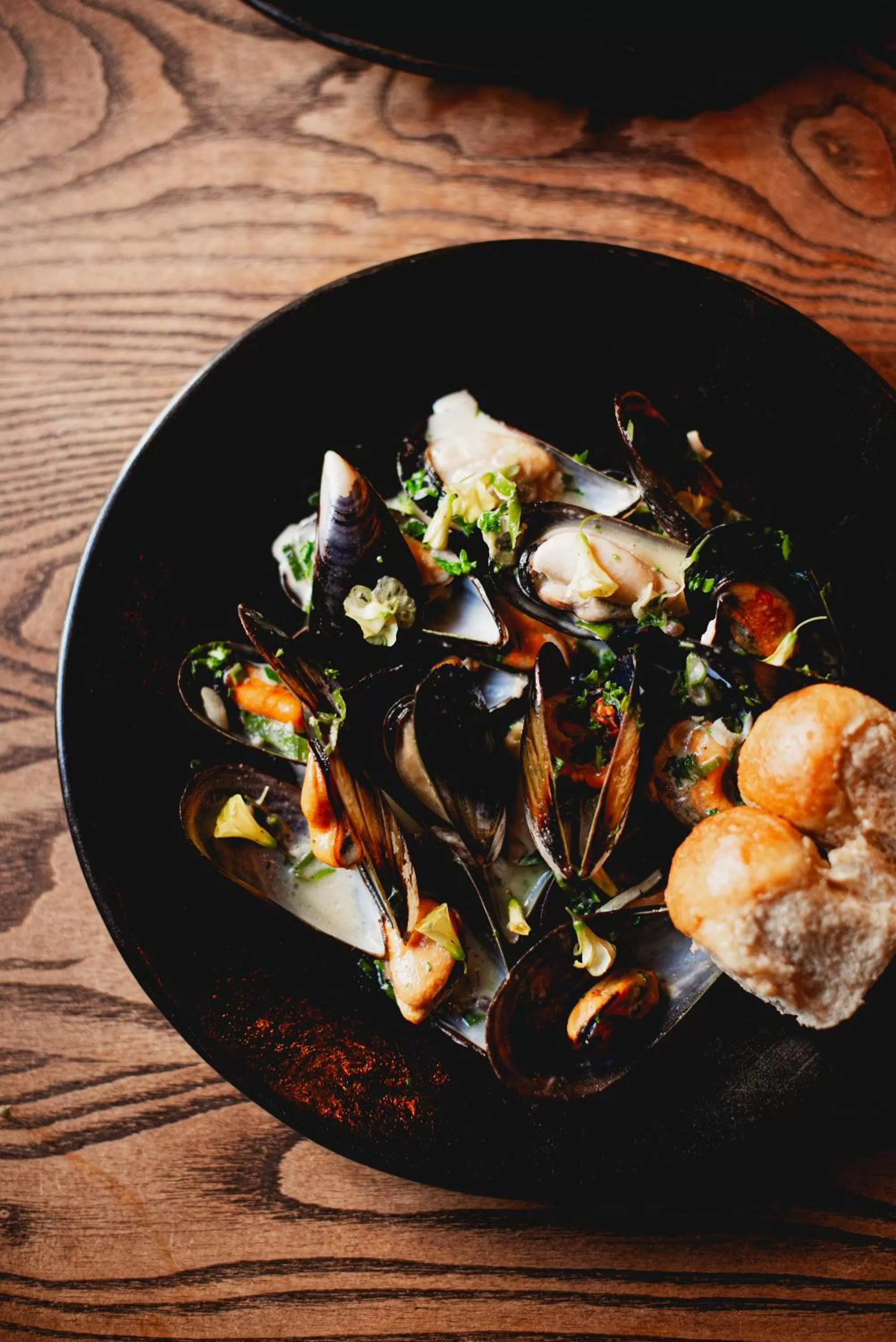 Food and drinks in Gorgeous George by Design Hotels ™