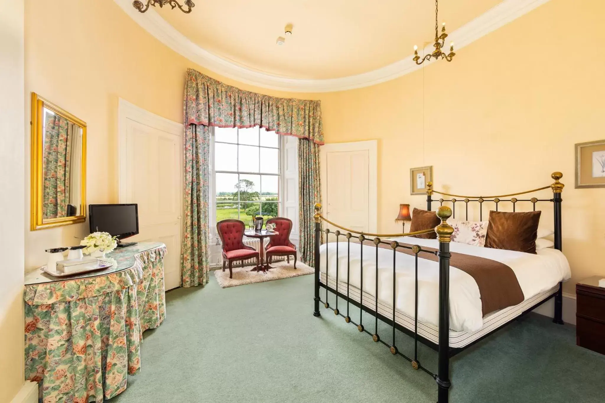 Bedroom, Bed in The Greenhill Hotel Bedroom, Bed in The Greenhill Hotel