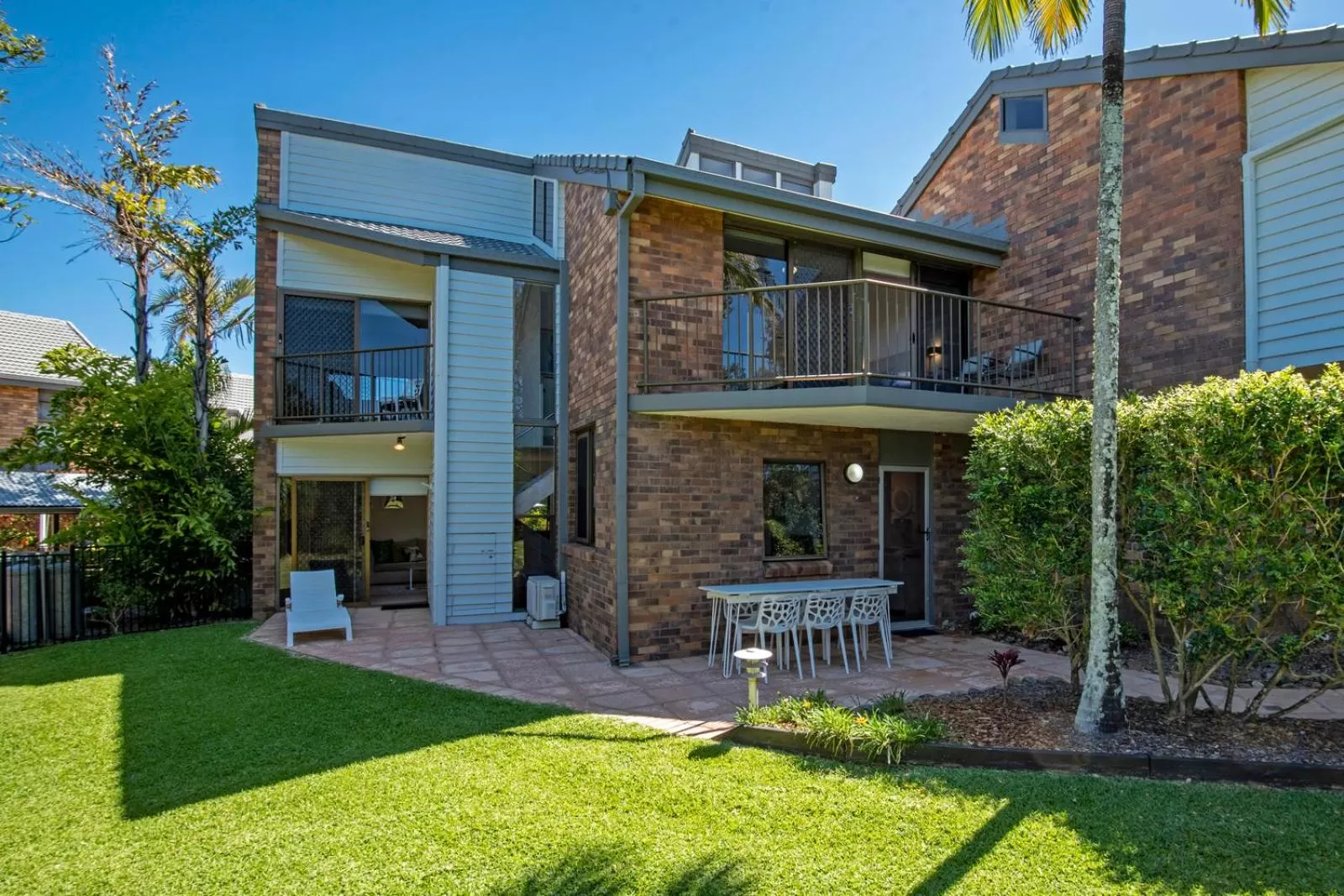 Glen Eden Beach Resort