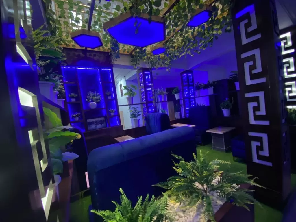 Communal lounge/ TV room in Palazzo Apartments