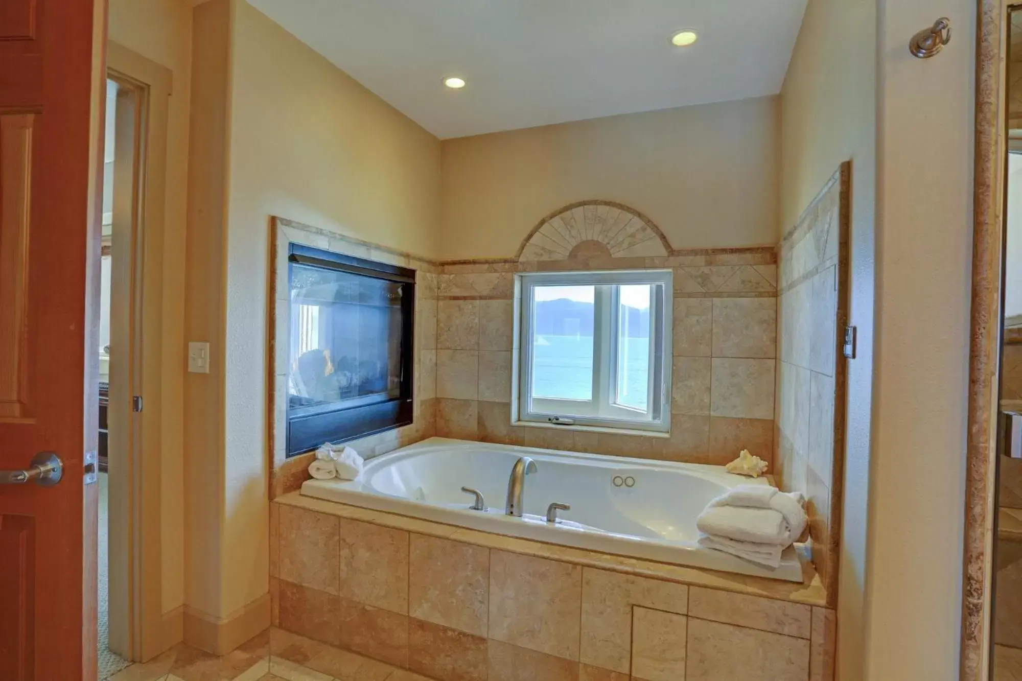 Bathroom in Otter Beach Lodges