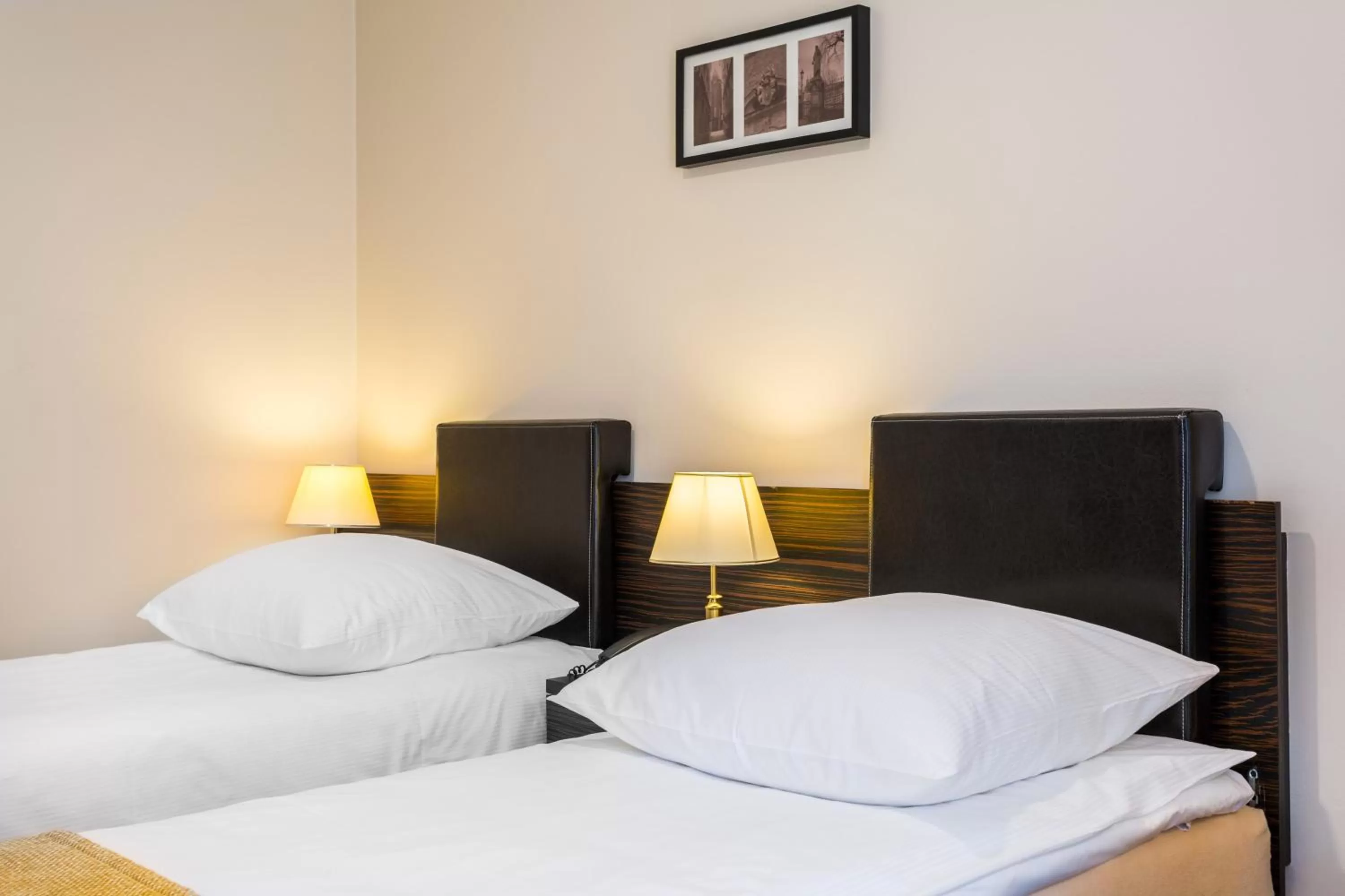 Bed in Qubus Hotel Wrocław