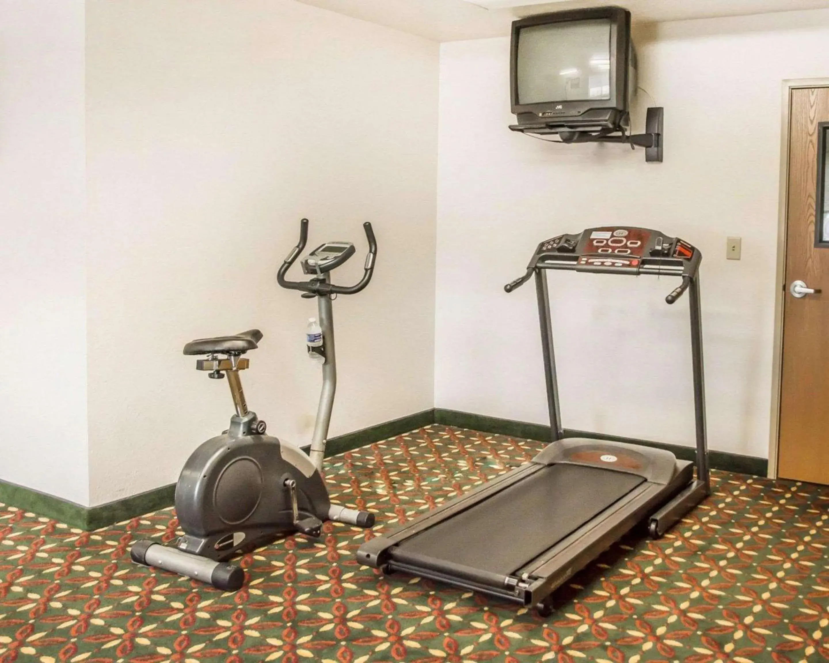 Fitness centre/facilities, Fitness Center/Facilities in Suburban Studios Dayton-WP AFB