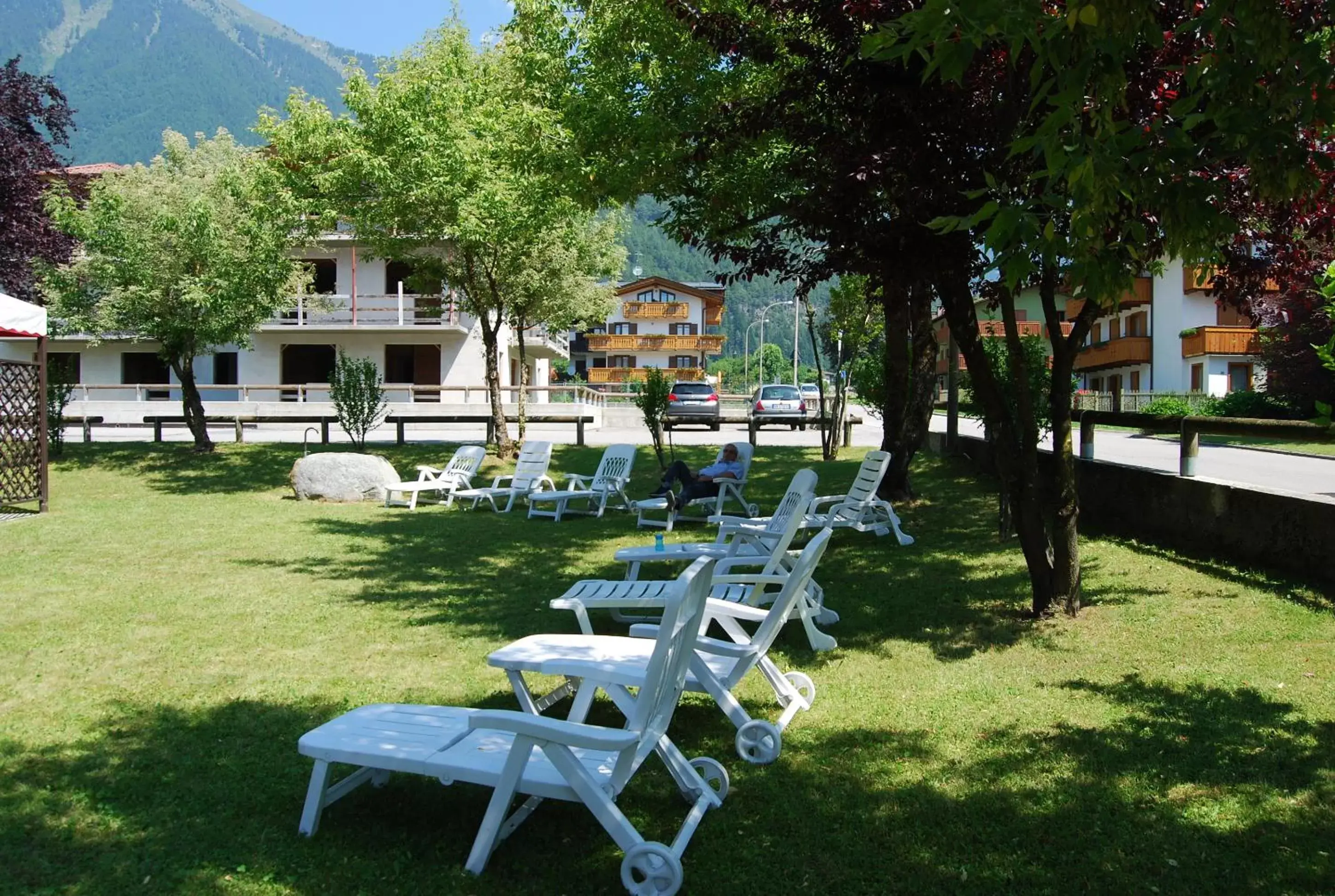 Property building, Patio/Outdoor Area in Hotel Quadrifoglio