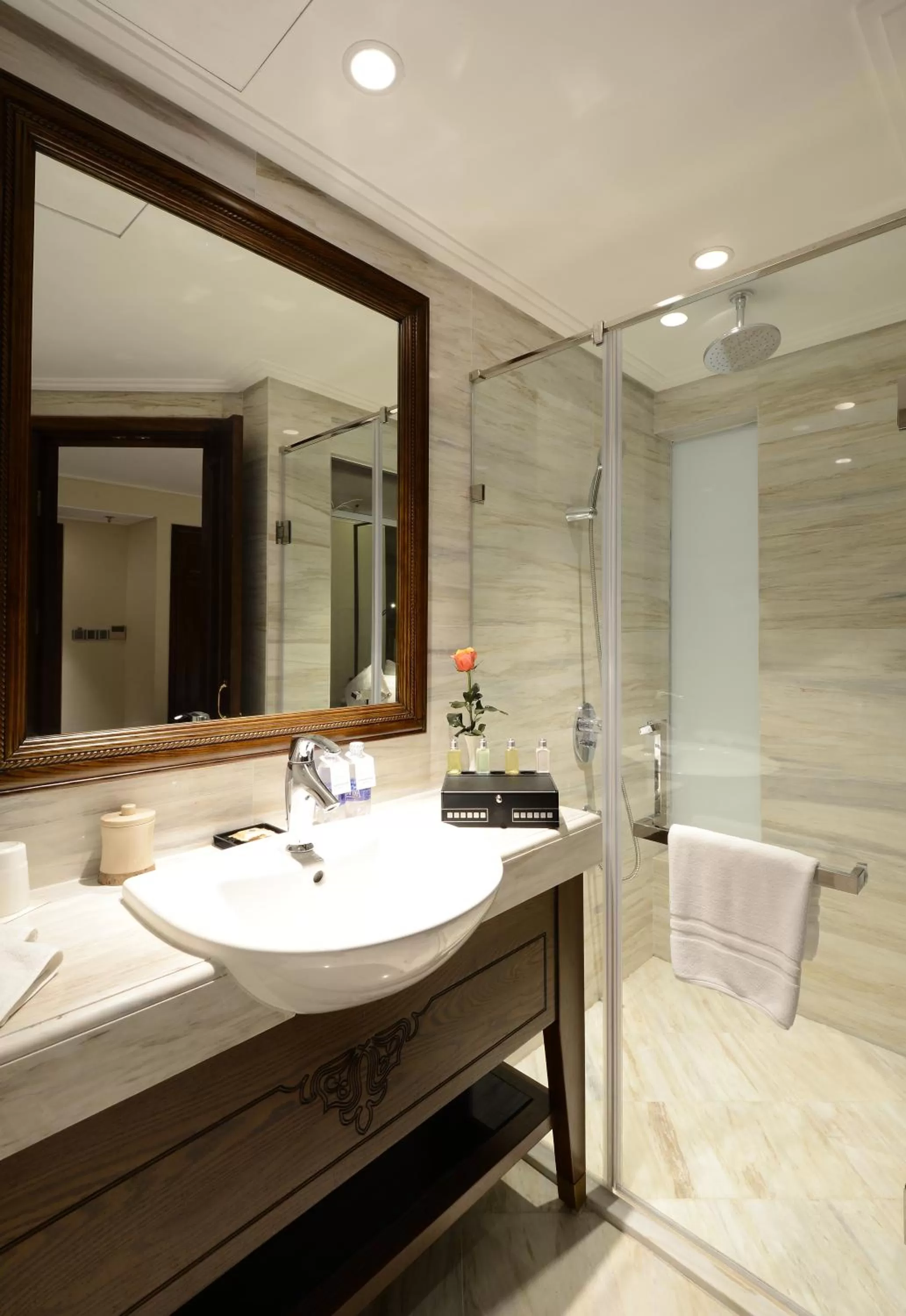 Bathroom in The Chi Boutique Hotel