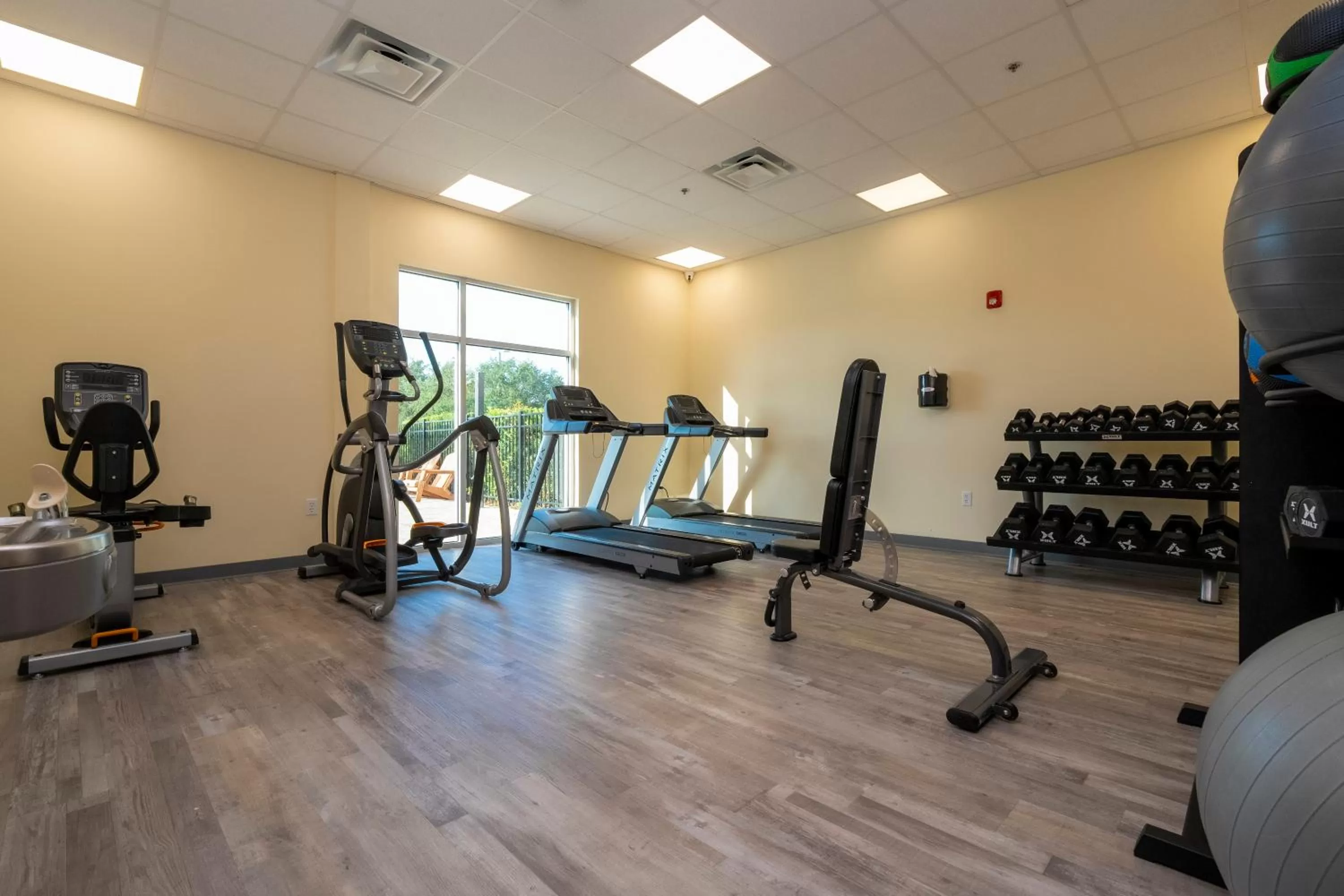 Fitness centre/facilities in SPOT X Hotel Orlando Intl Dr by The Red Collection