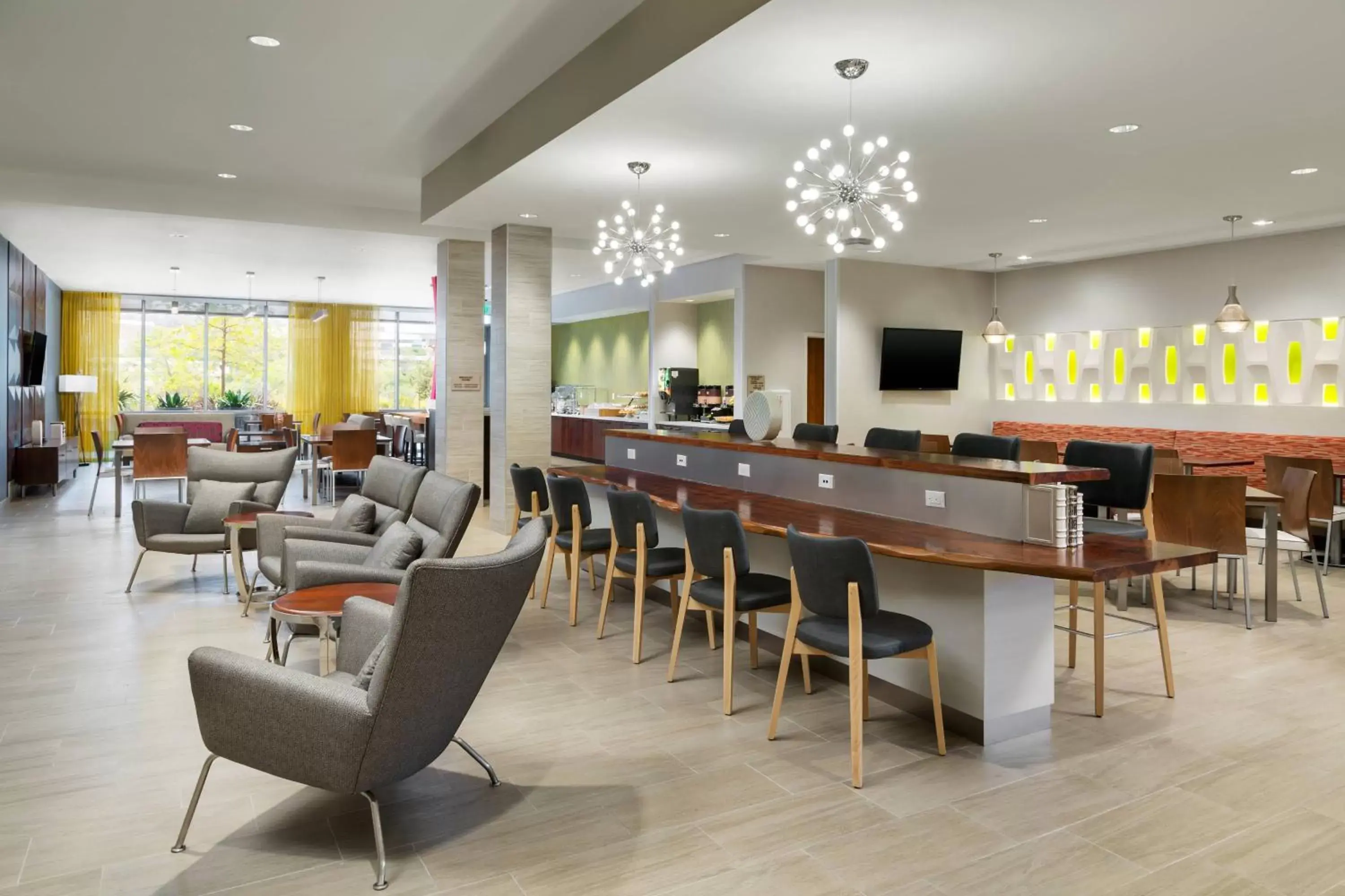 Lobby or reception in SpringHill Suites by Marriott San Diego Mission Valley