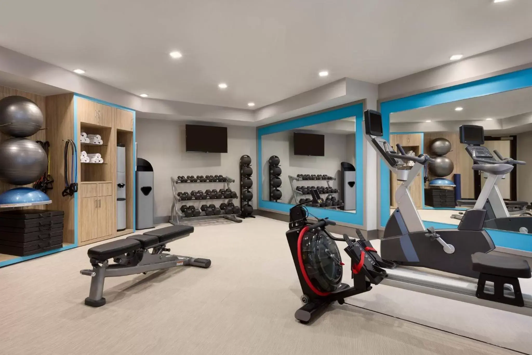 Fitness centre/facilities, Fitness Center/Facilities in Crowne Plaza Hotel Philadelphia - King of Prussia, an IHG Hotel