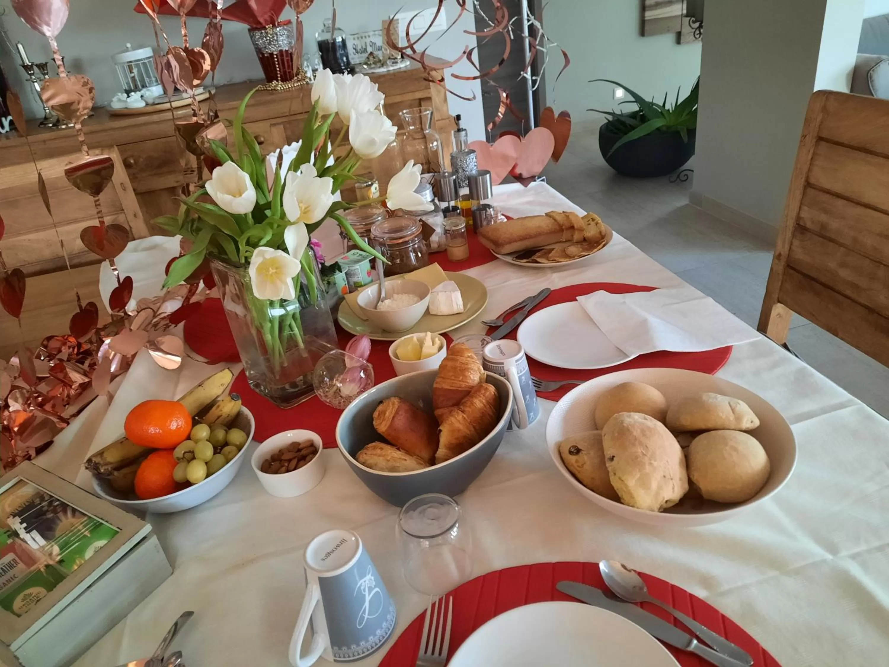 Breakfast in La Maison De Marie
