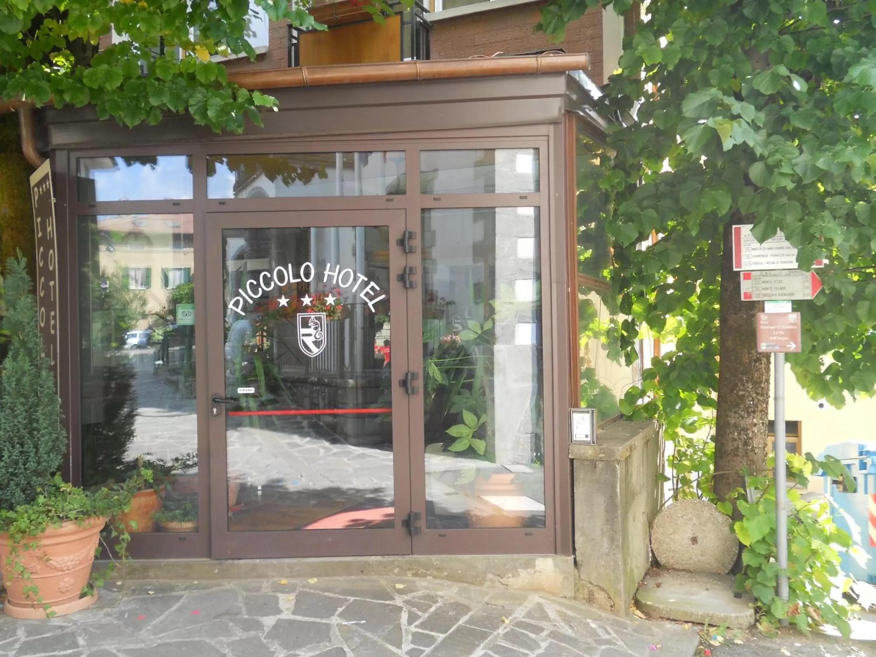 Facade/entrance in Piccolo Hotel