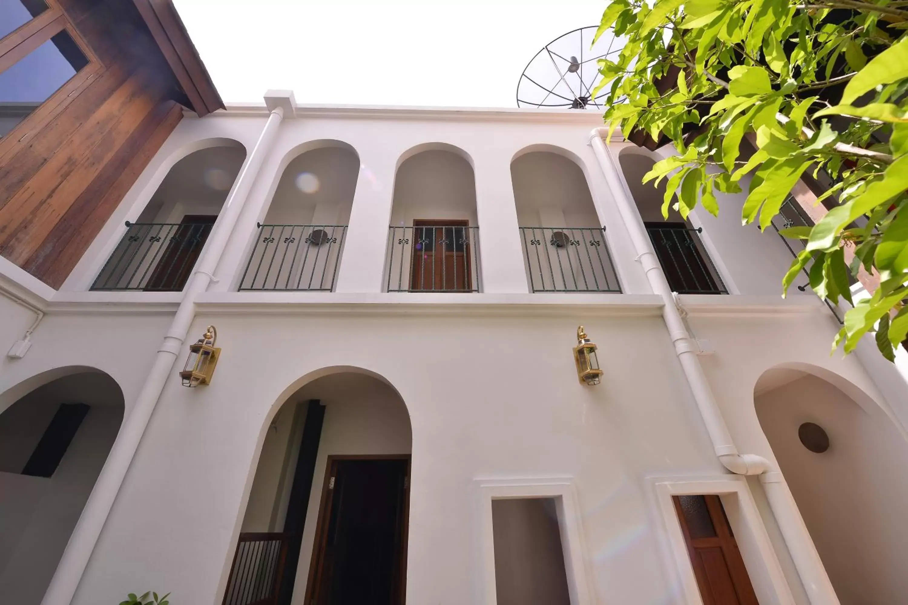 Property building in Neighbor Phuthon Property building in Neighbor Phuthon