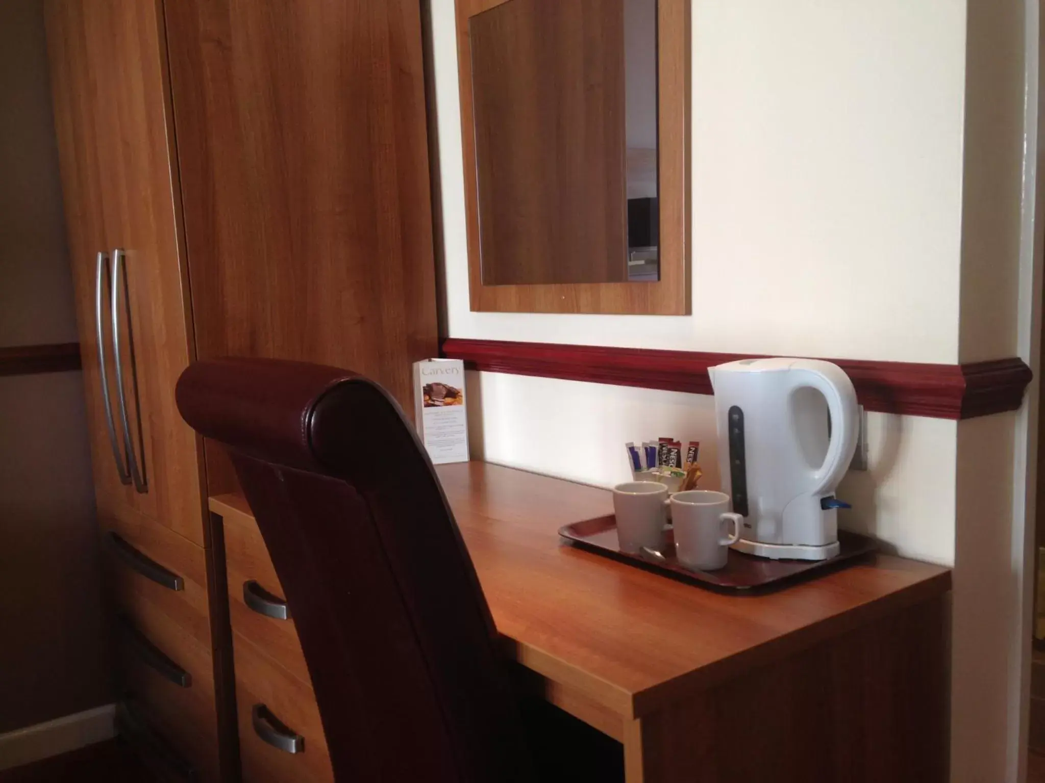 Coffee/tea facilities in Griffin Inn