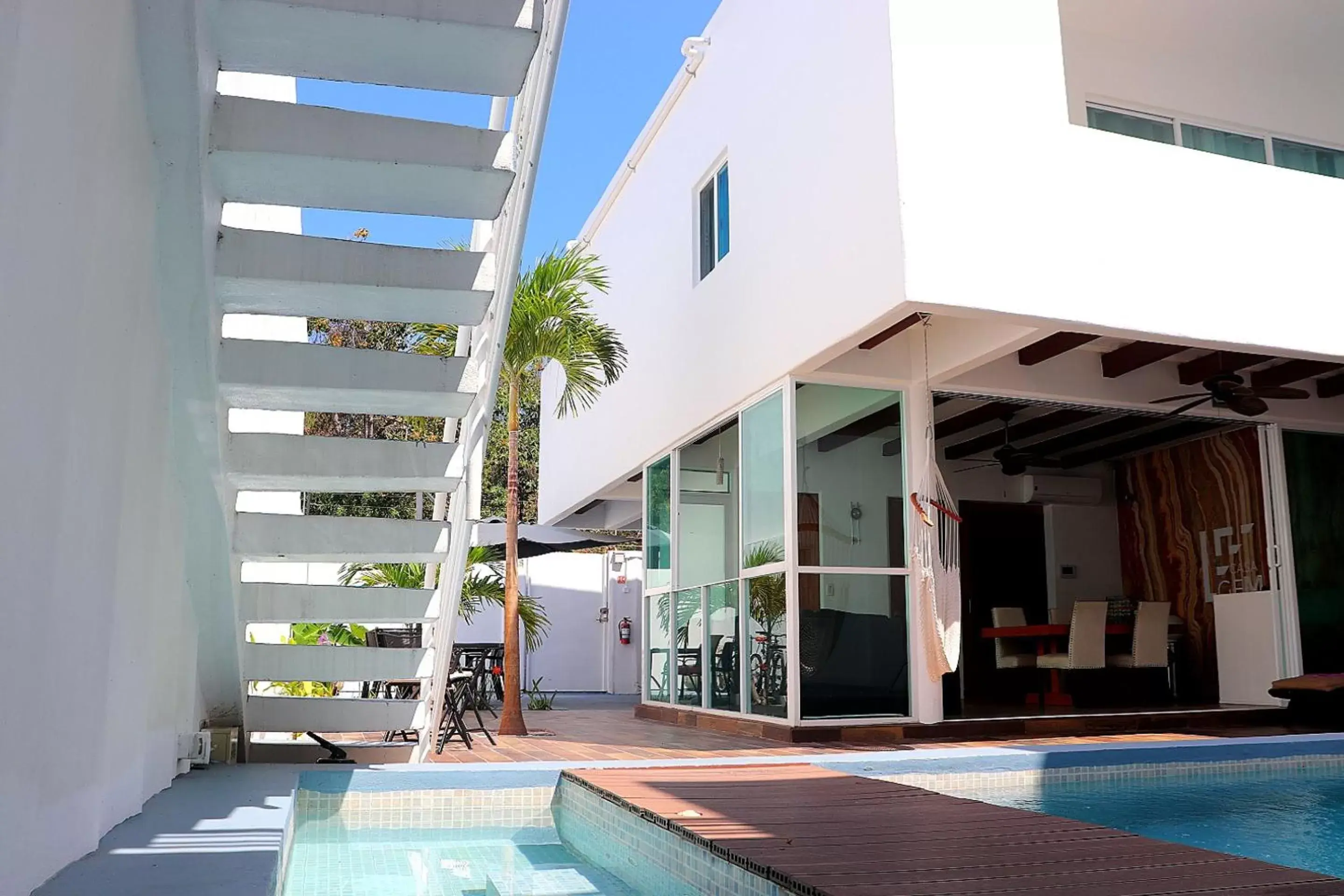 Patio, Swimming Pool in Casa Gem B&B