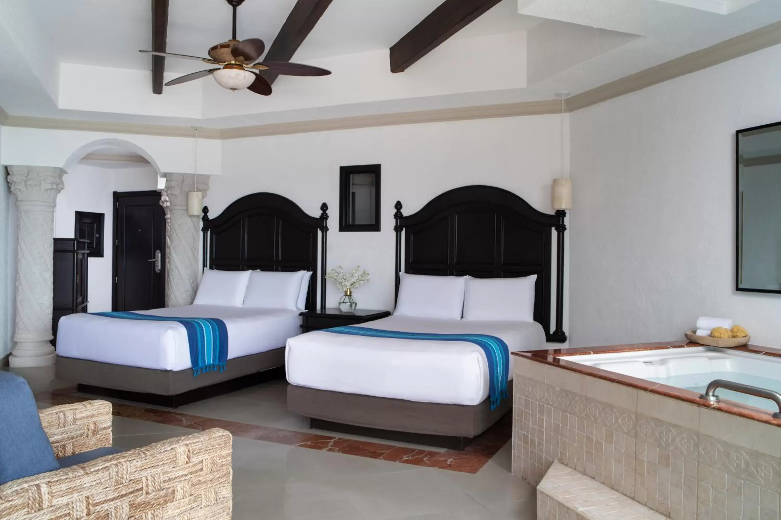Photo of the whole room, Bed in Hyatt Zilara Cancun - All Inclusive - Adults Only