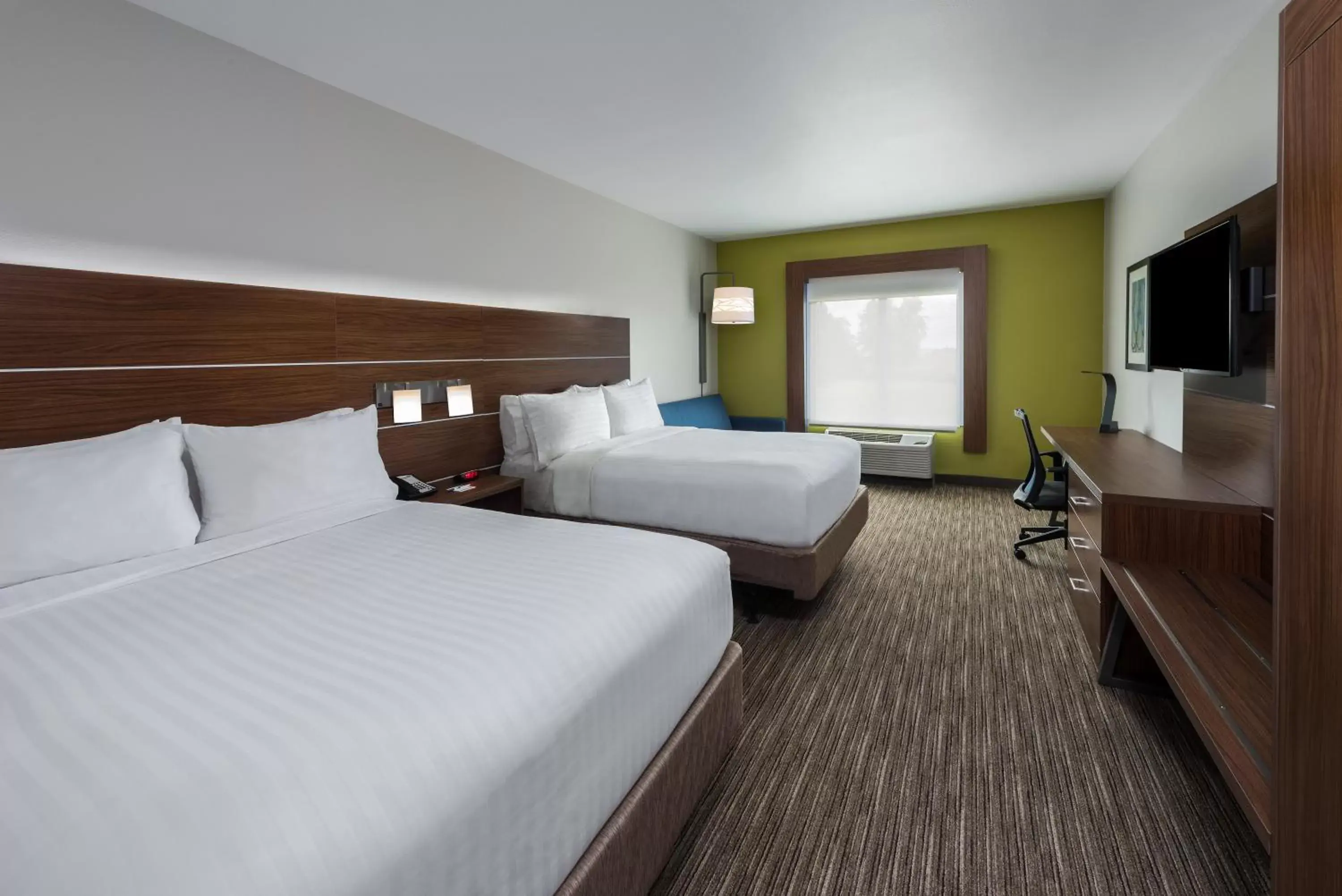 Bedroom, Bed in Holiday Inn Express Troy, an IHG Hotel