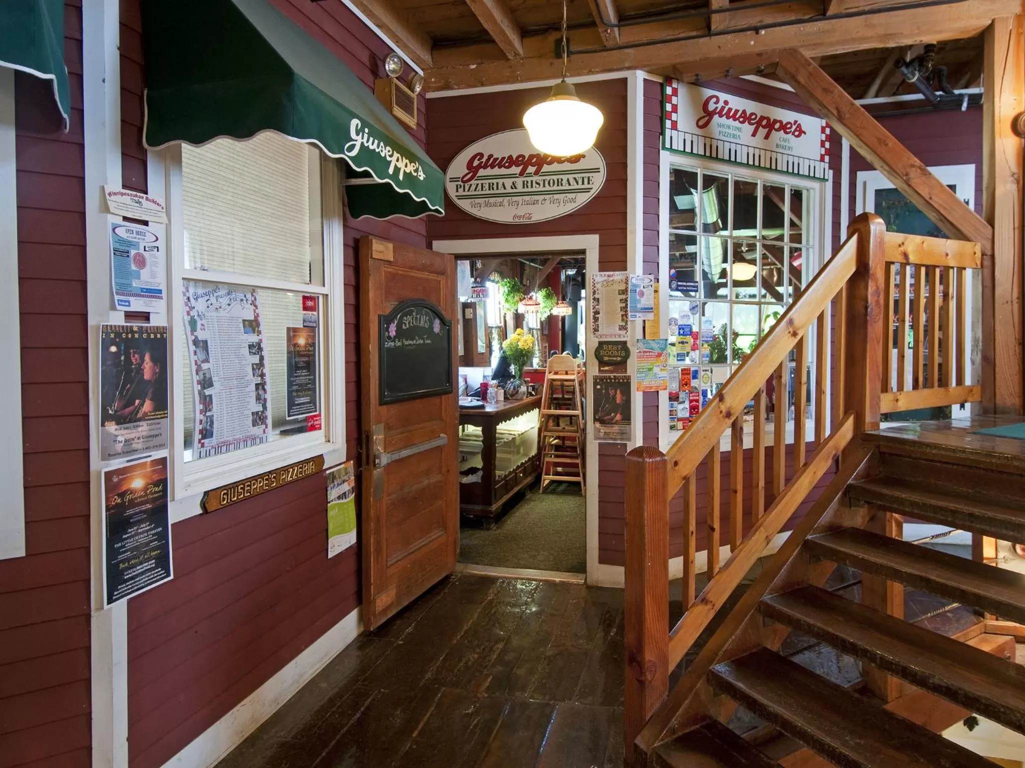 Restaurant/places to eat in Mill Falls Resort Collection at the Lake