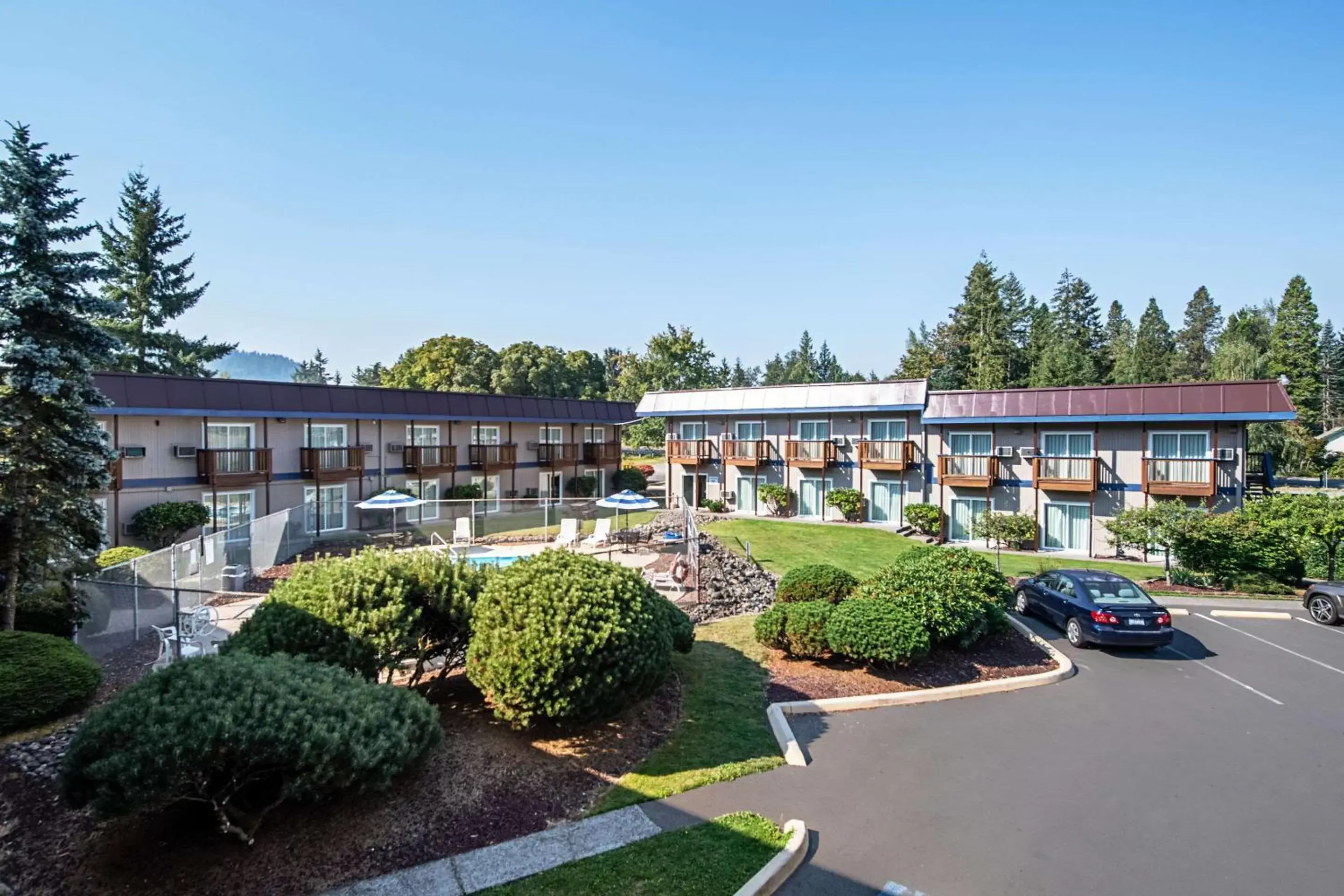 Property Building in Rodeway Inn Enumclaw Mount Rainer-Crystal Mountain Area