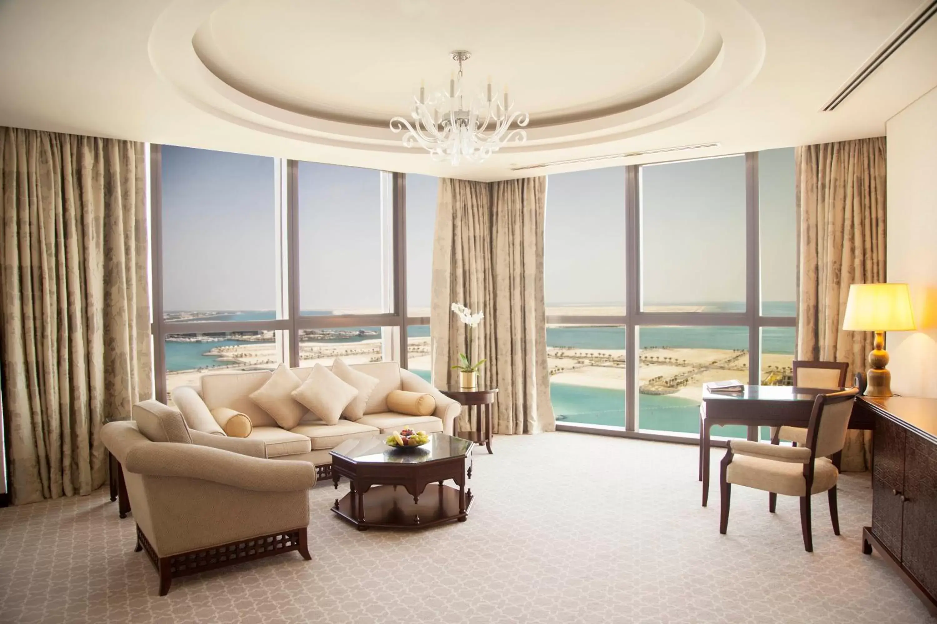 Living room, Seating Area in Bab Al Qasr Hotel