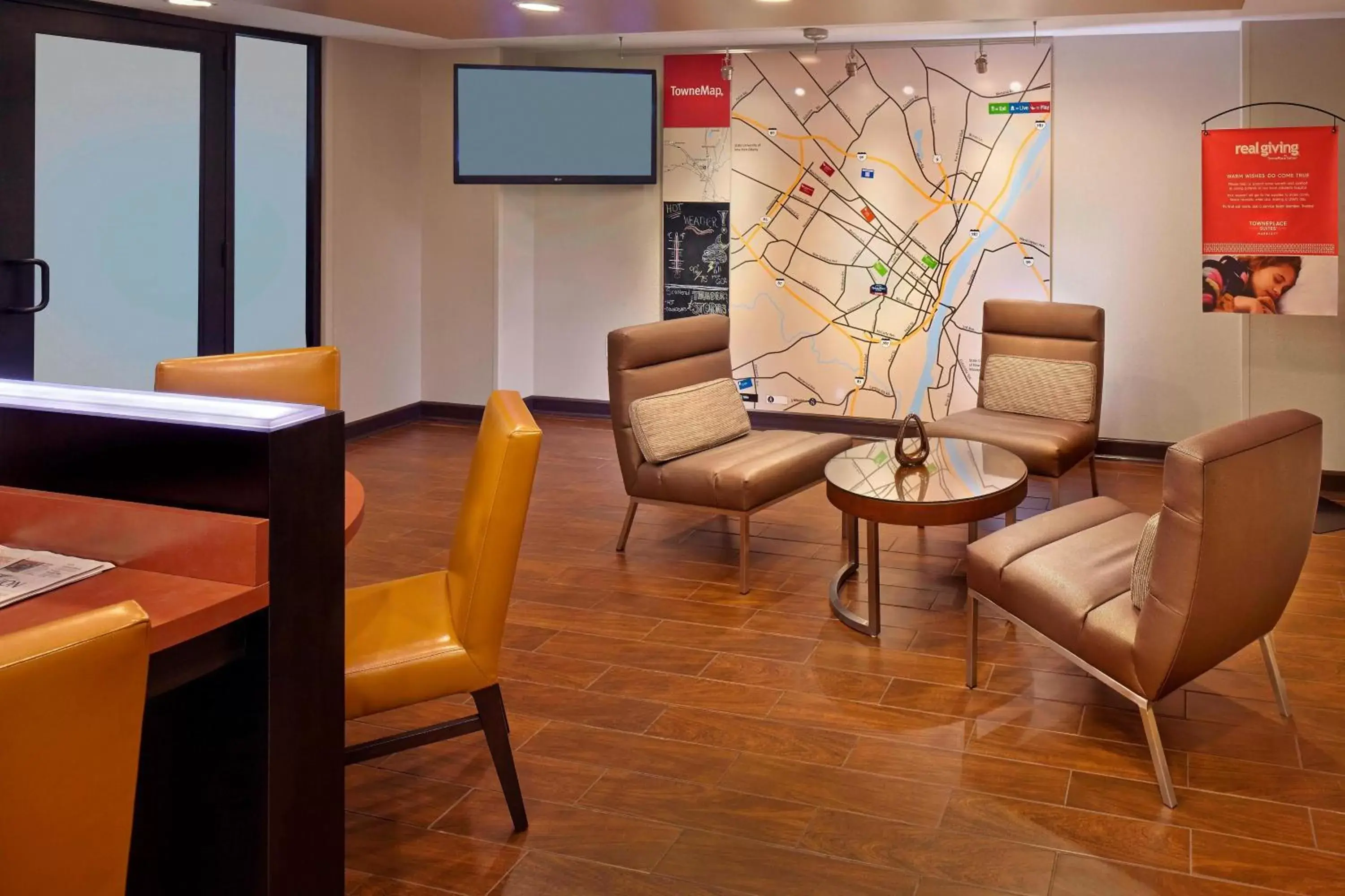 Property building, Seating Area in TownePlace Suites by Marriott Albany Downtown/Medical Center