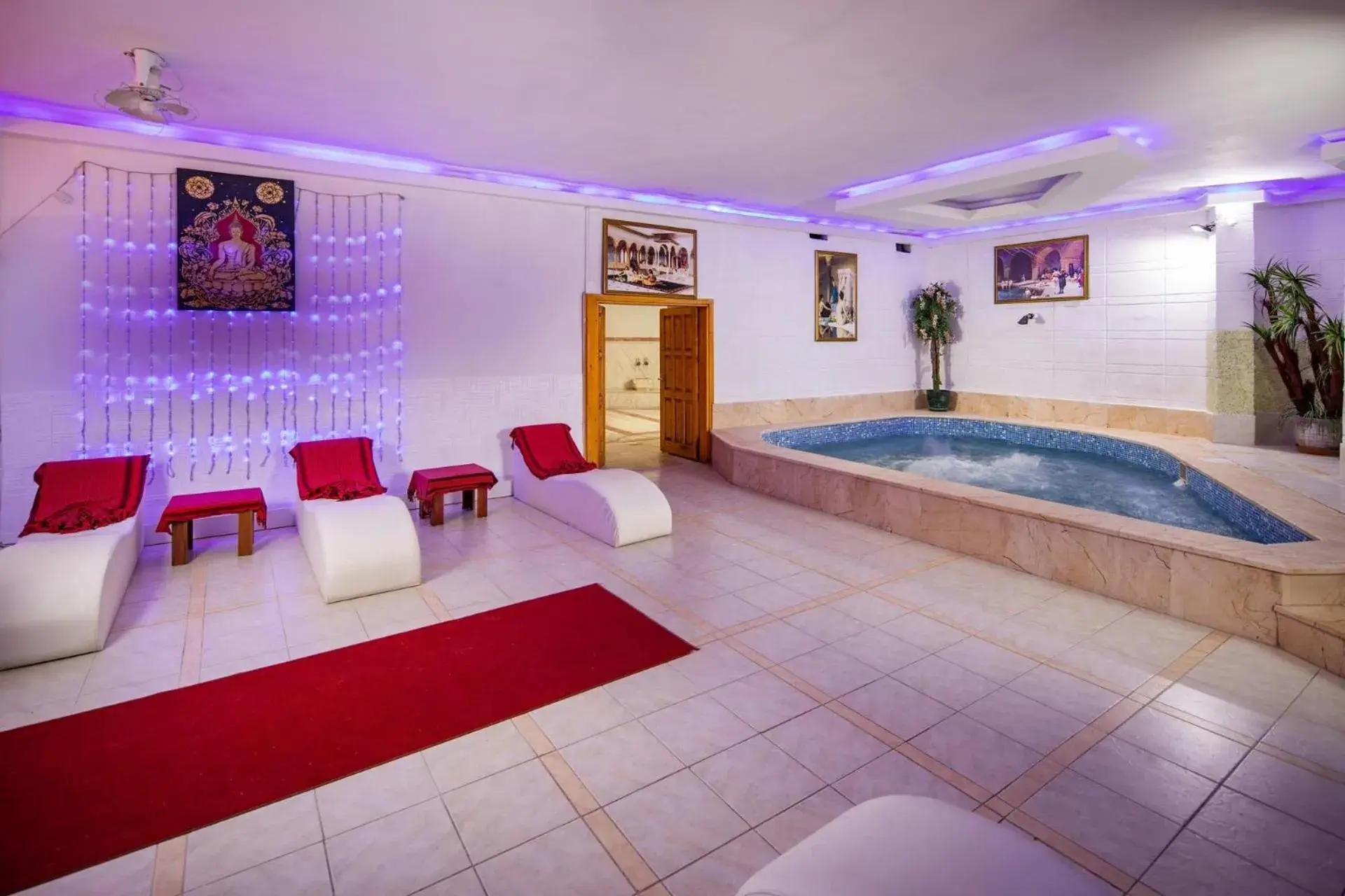 Spa and wellness centre/facilities, Swimming Pool in Club Mirabell Hotel