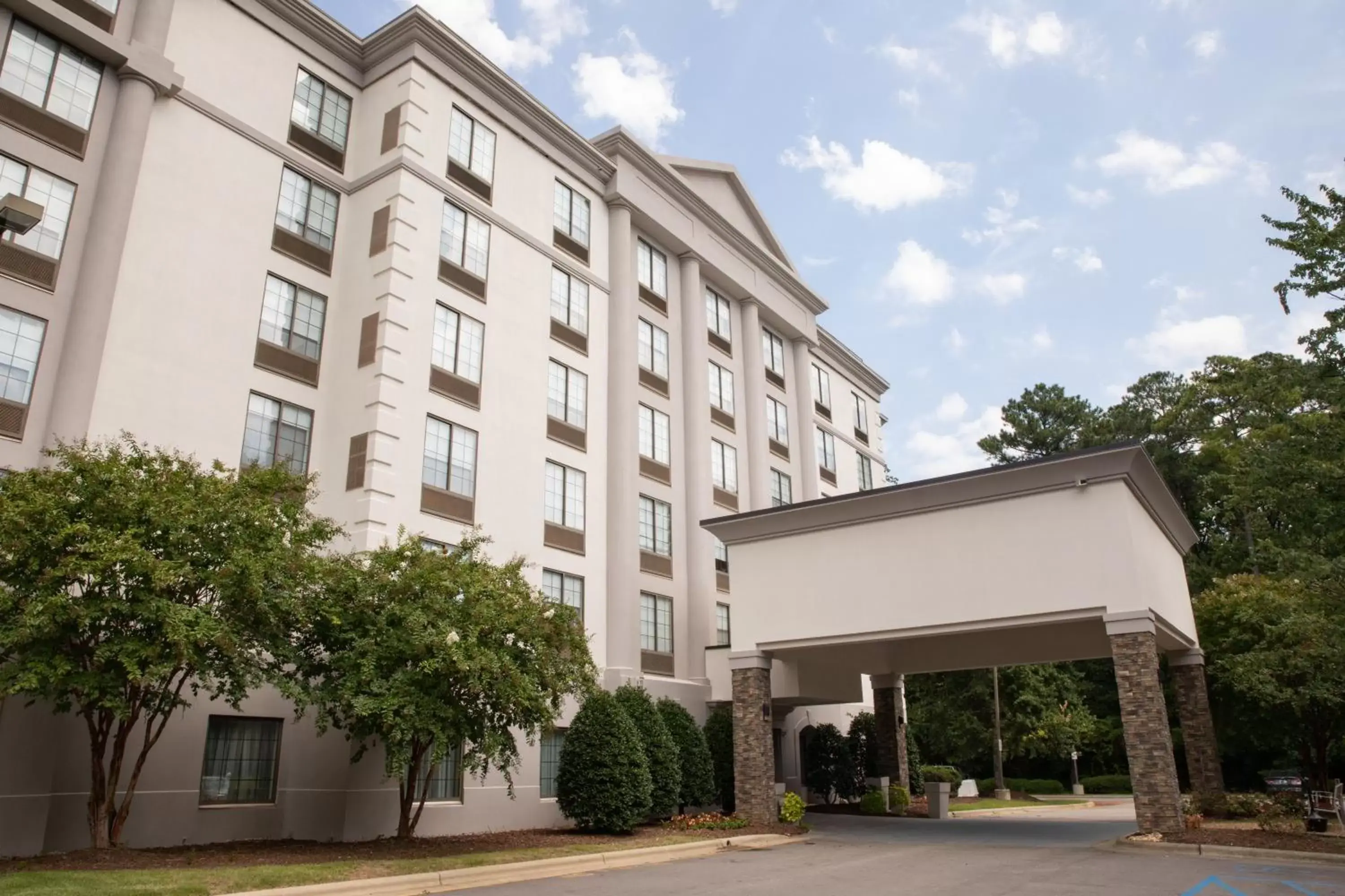 Property Building in Holiday Inn & Suites Raleigh Cary, an IHG Hotel
