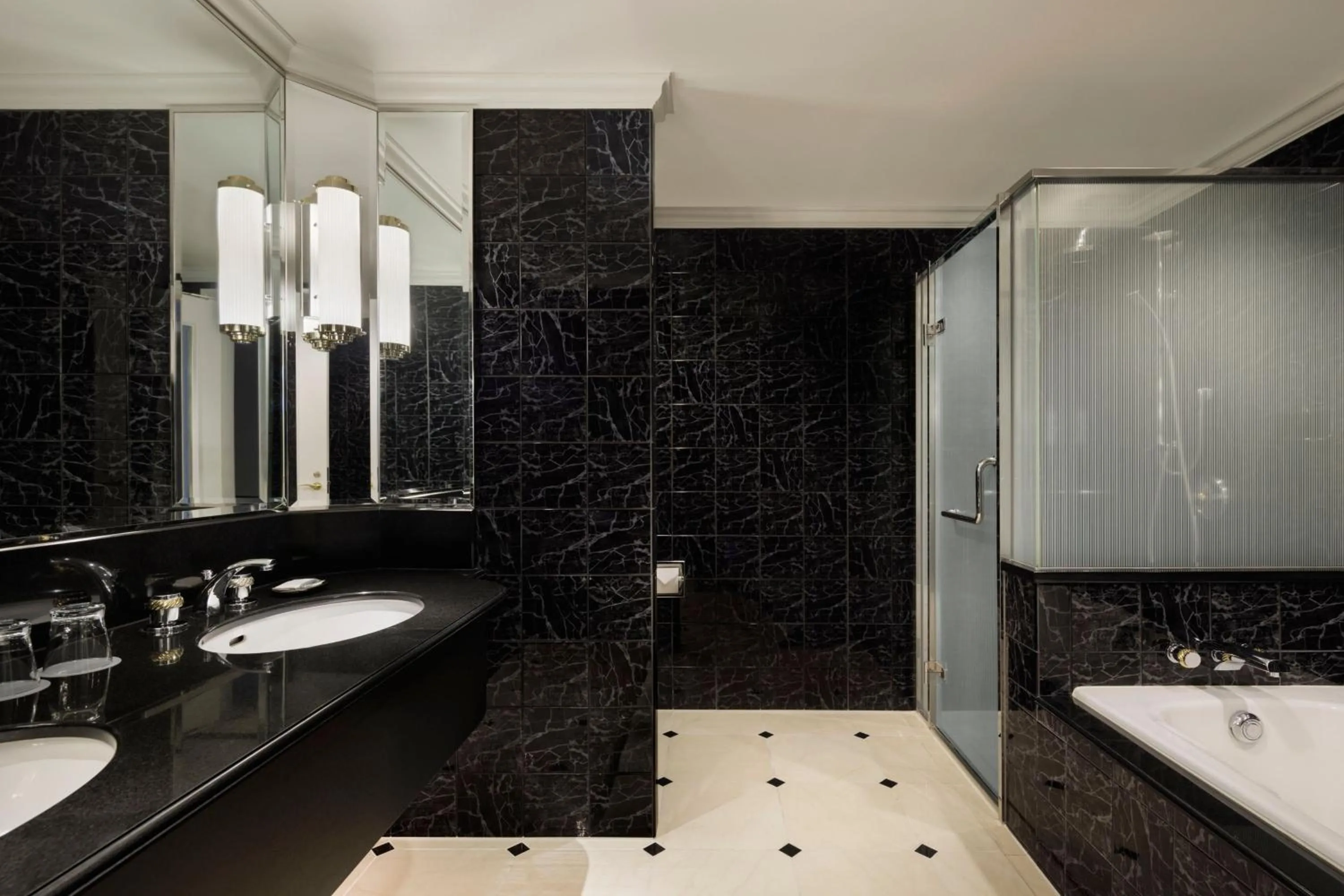 Bedroom in The Westin Tokyo