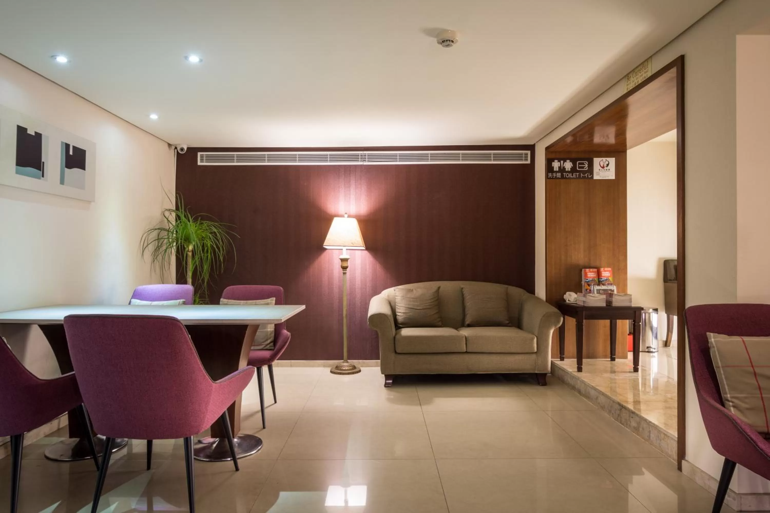 Neighbourhood in Delight Hotel