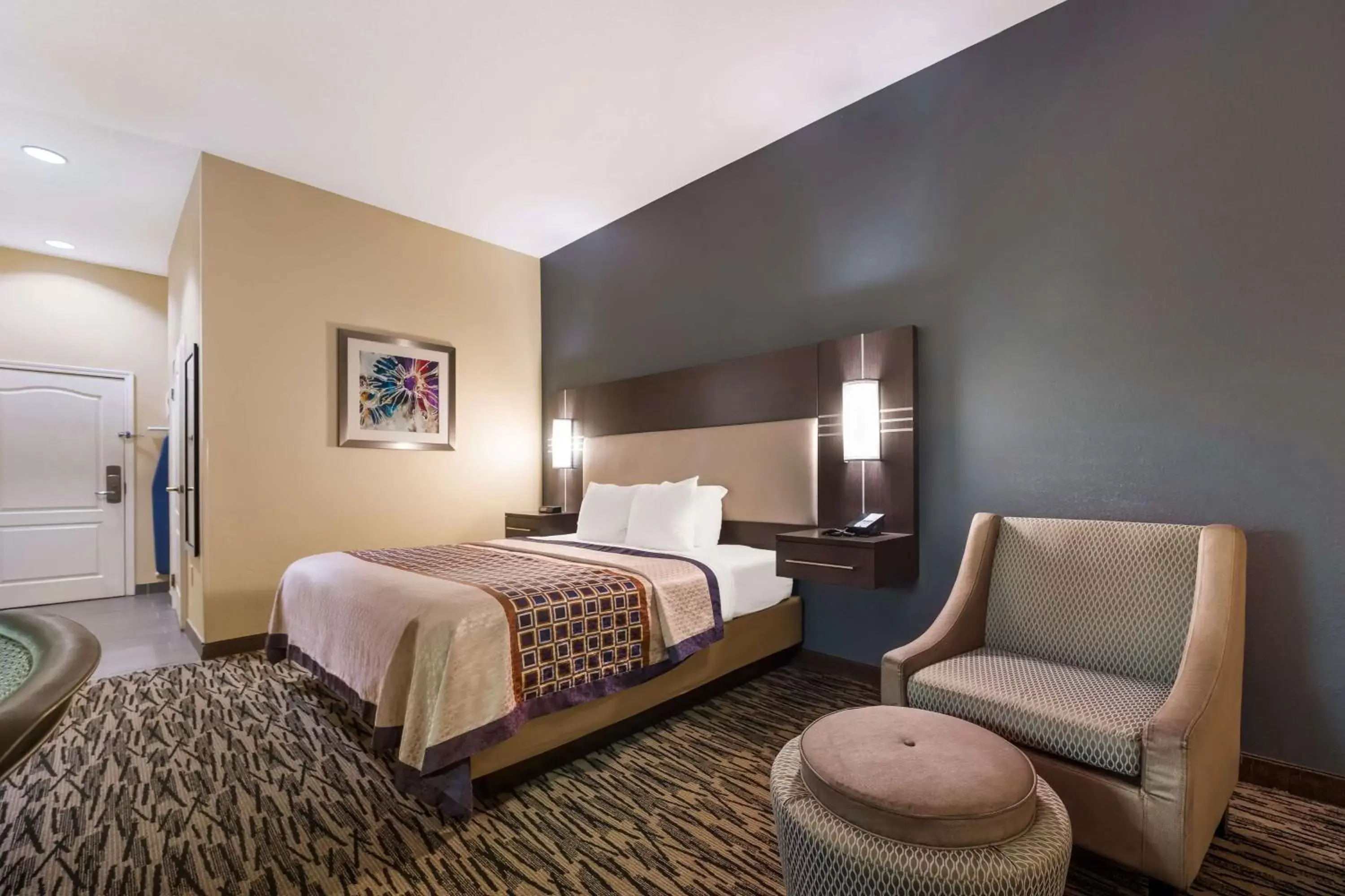 Bedroom, Bed in Best Western Bradbury Inn & Suites