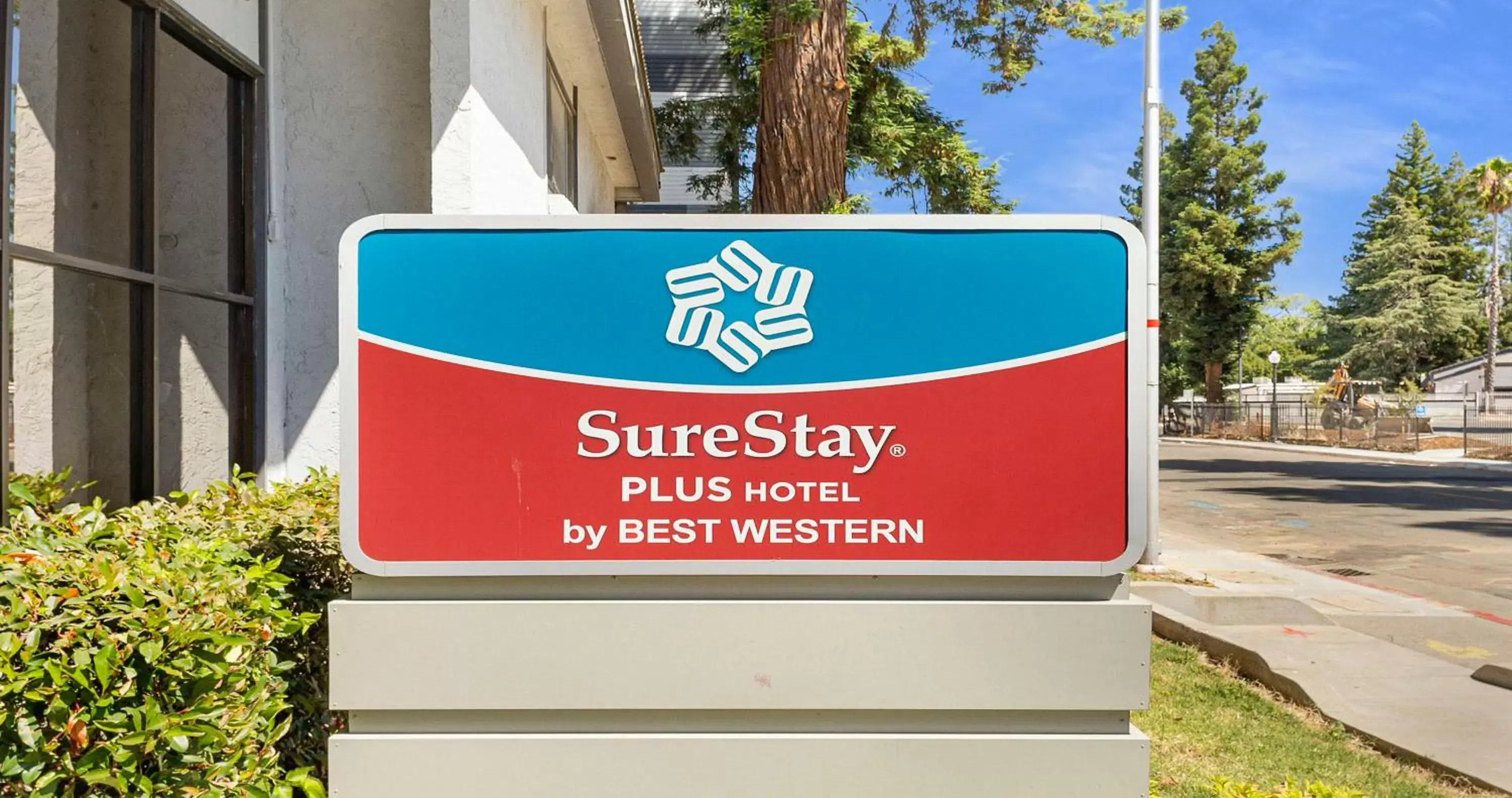 Property building in SureStay Plus Hotel by Best Western Sacramento North