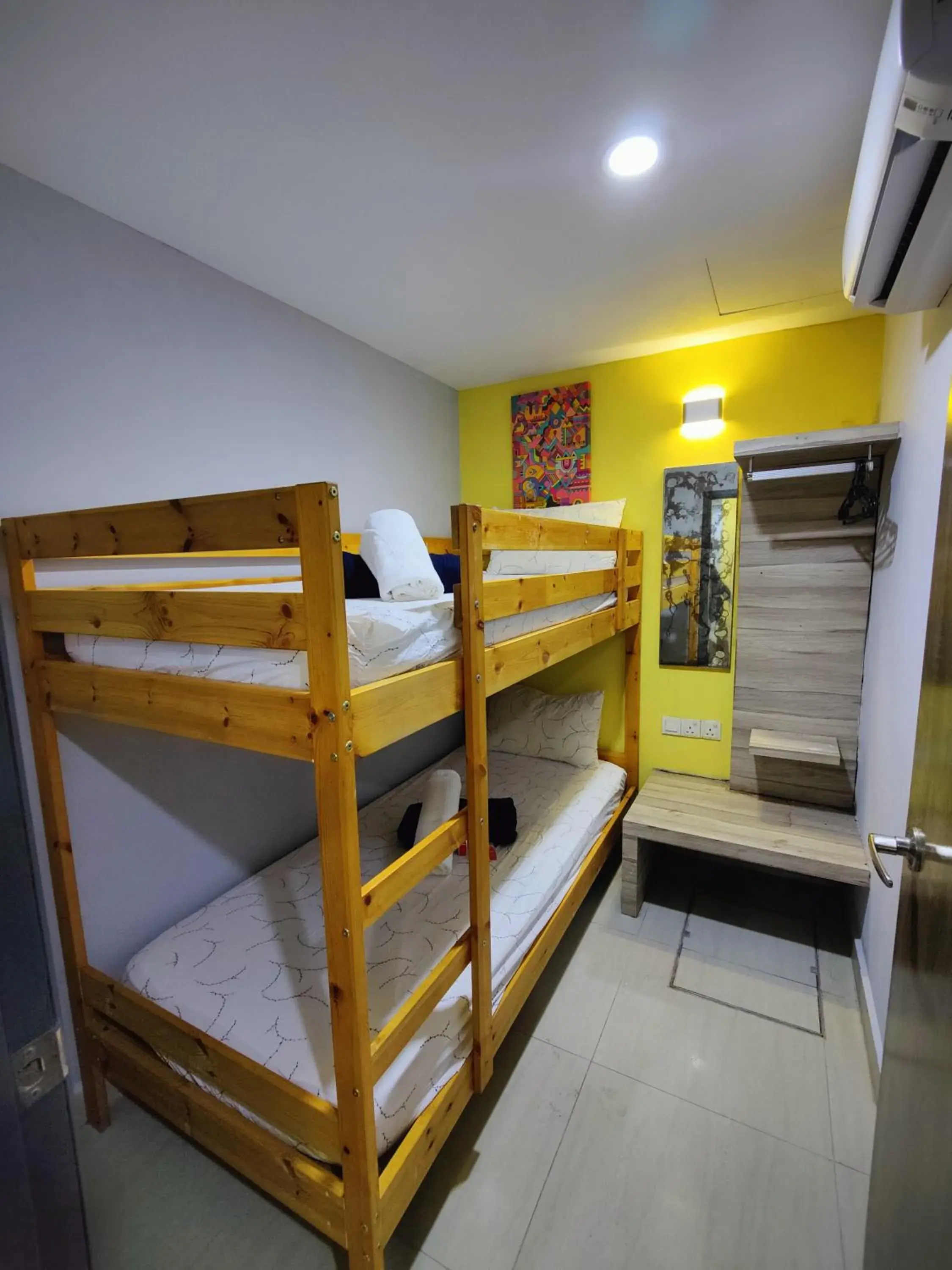 Bedroom, Bunk Bed in OYO 90848 Link Suite