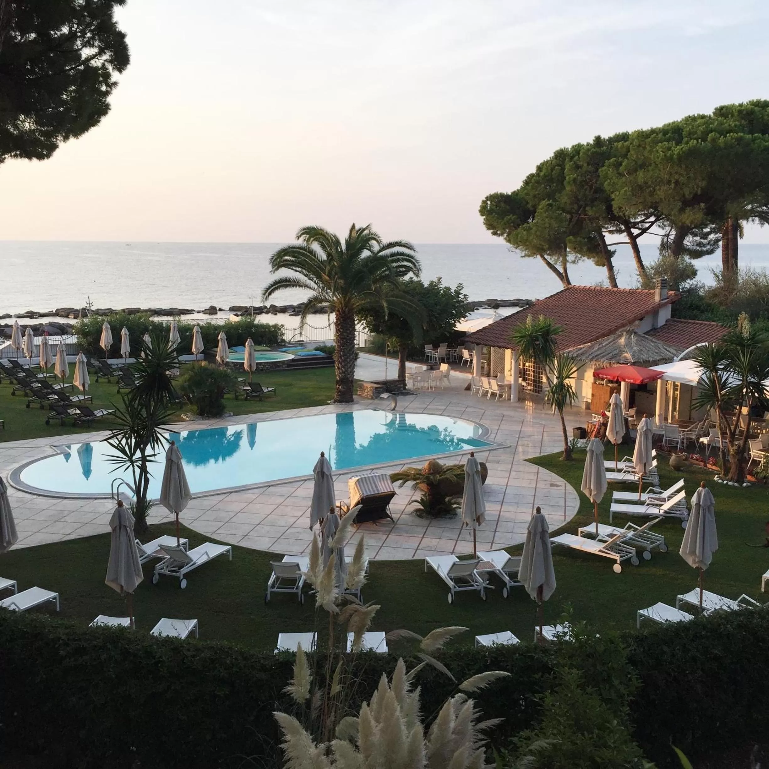 Beach, Swimming Pool in La Casa di Anny B&B di Charme