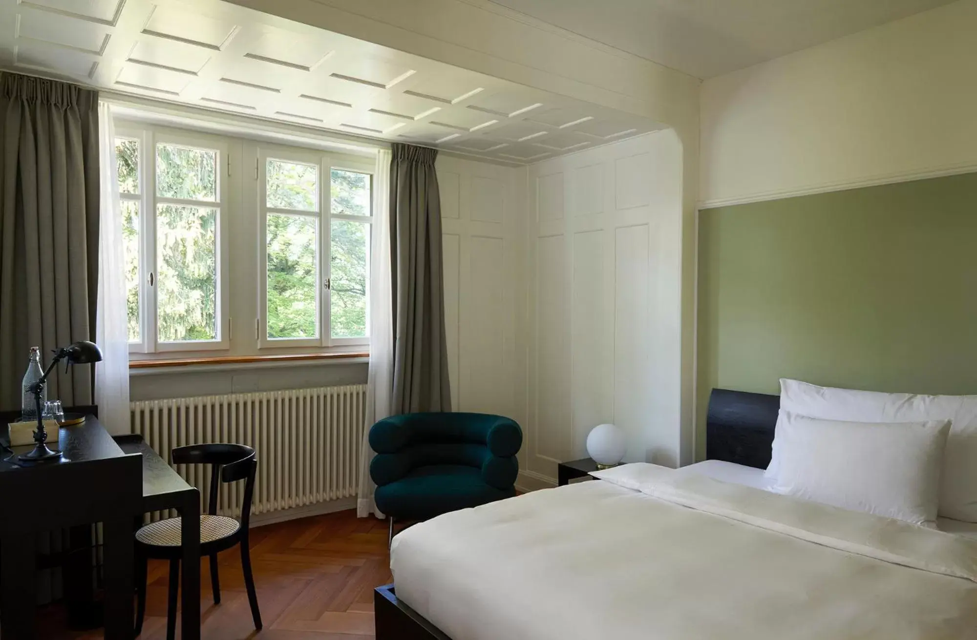 Photo of the whole room, Bed in Signau House & Garden Boutique Hotel Zürich