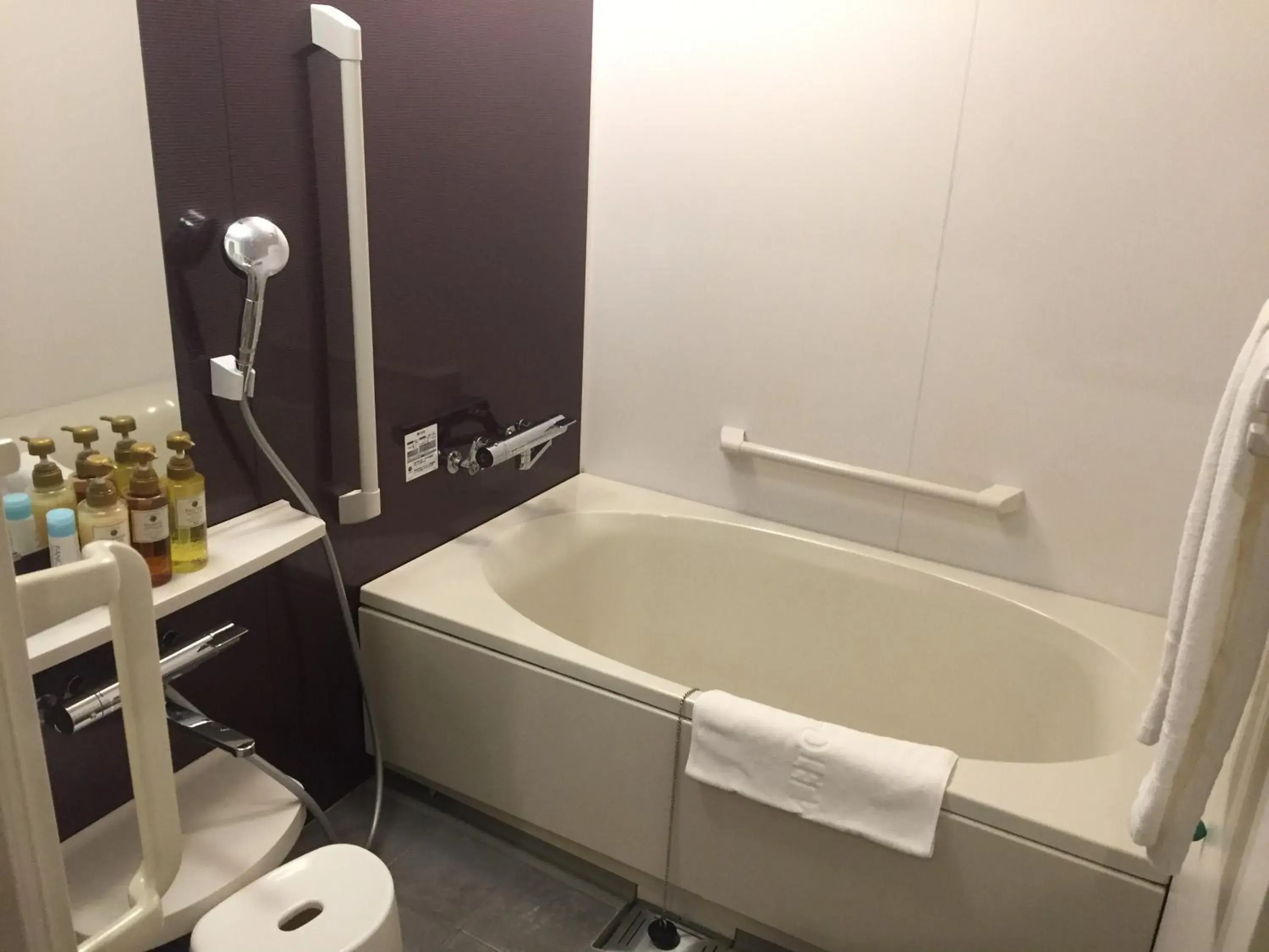 , Bathroom in HOTEL MYSTAYS Kamata