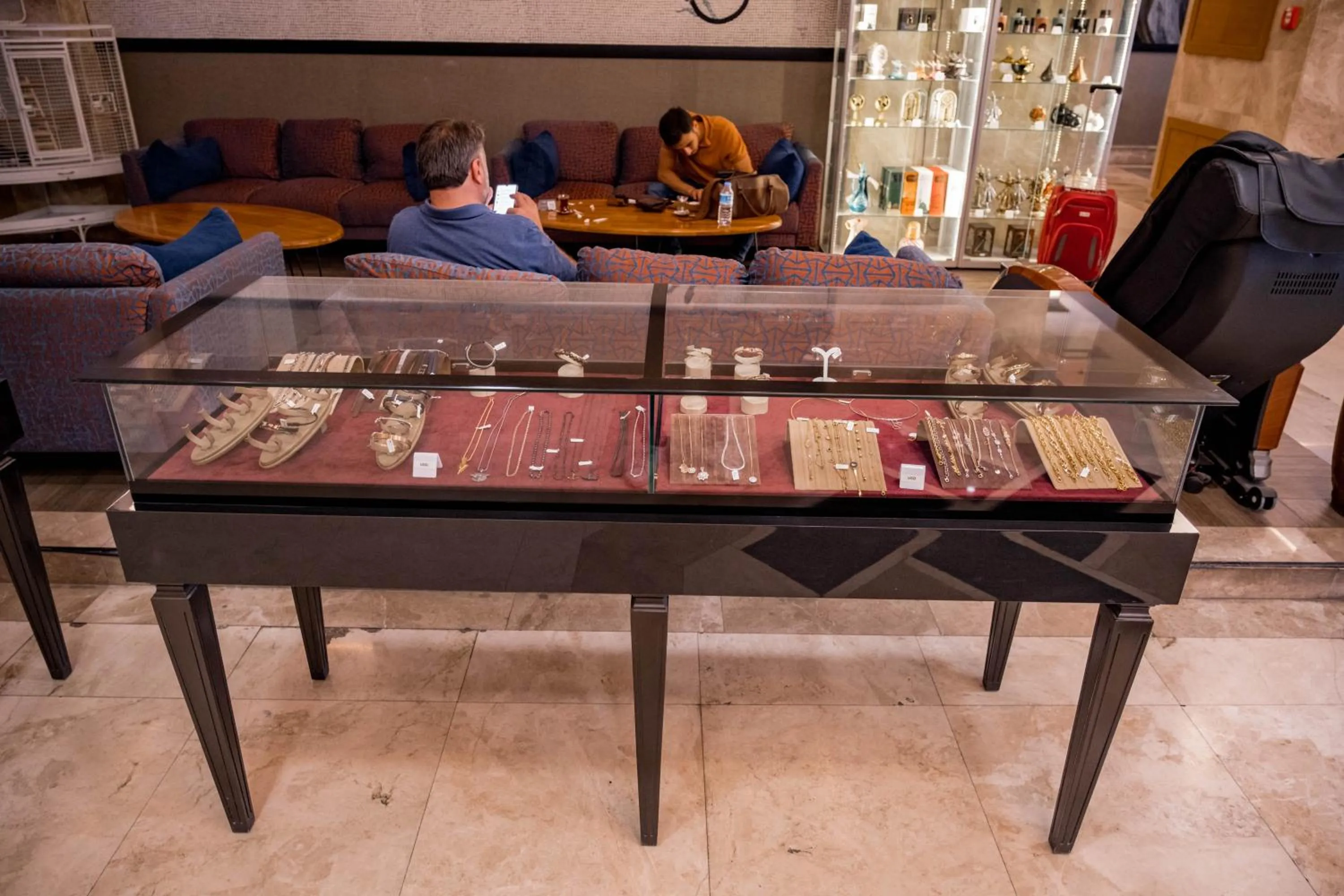 Seating area in Selçuk Hotel