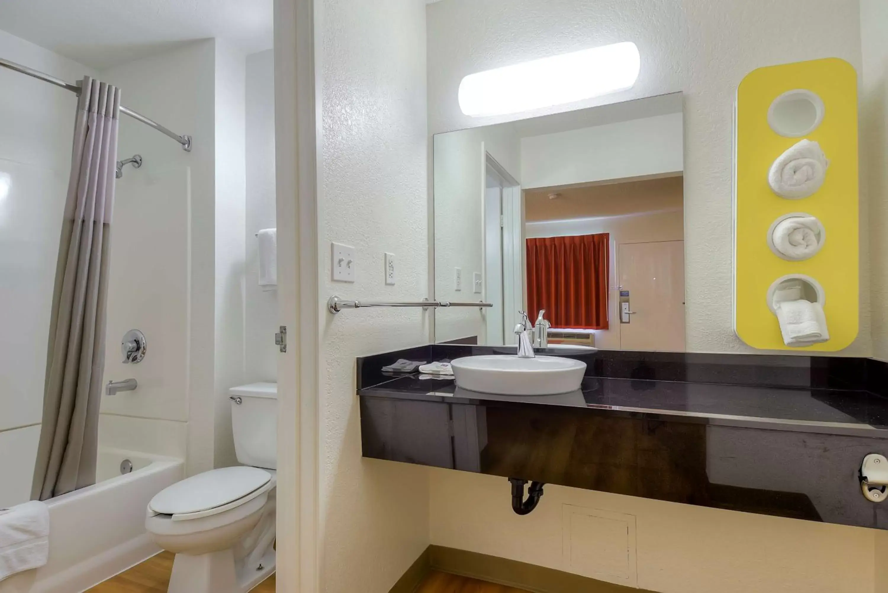 Bedroom, Bathroom in Motel 6-San Diego, CA - North