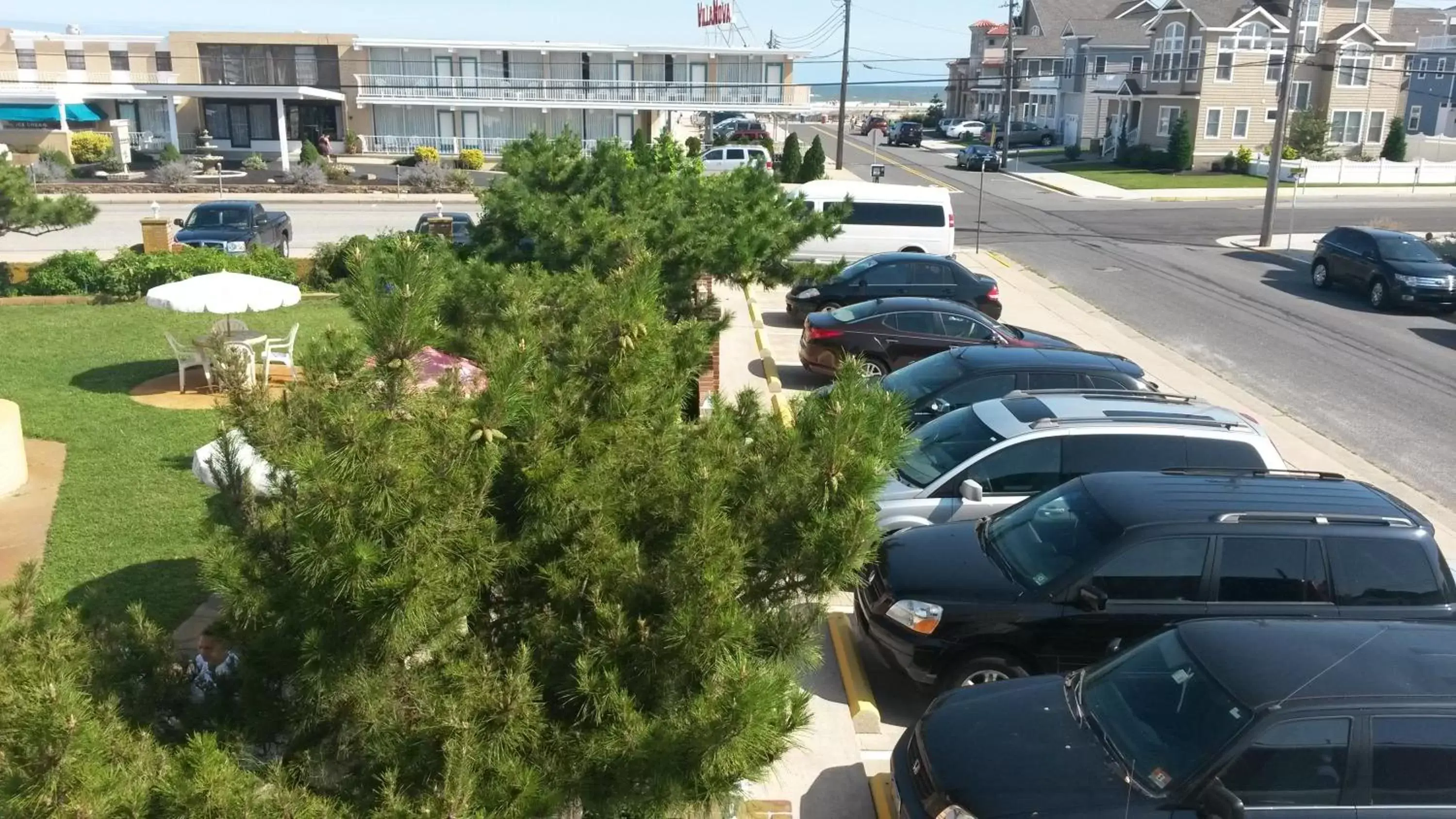 Facade/entrance in Blue Water Motel Facade/entrance in Blue Water Motel